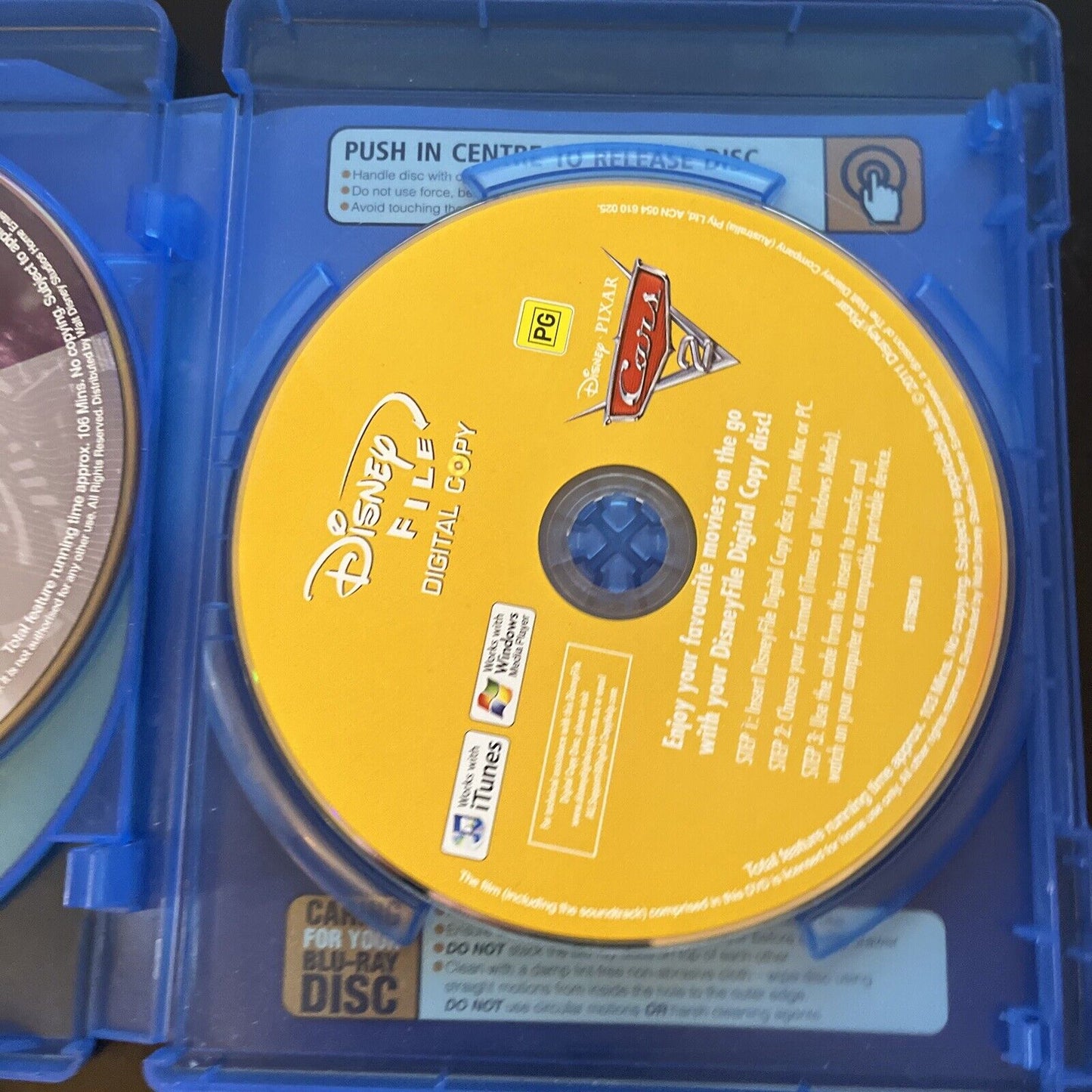 Cars 2 3D (Blu-ray 3D, 2011, 3-Disc) Owen Wilson, Michael Caine All Regions