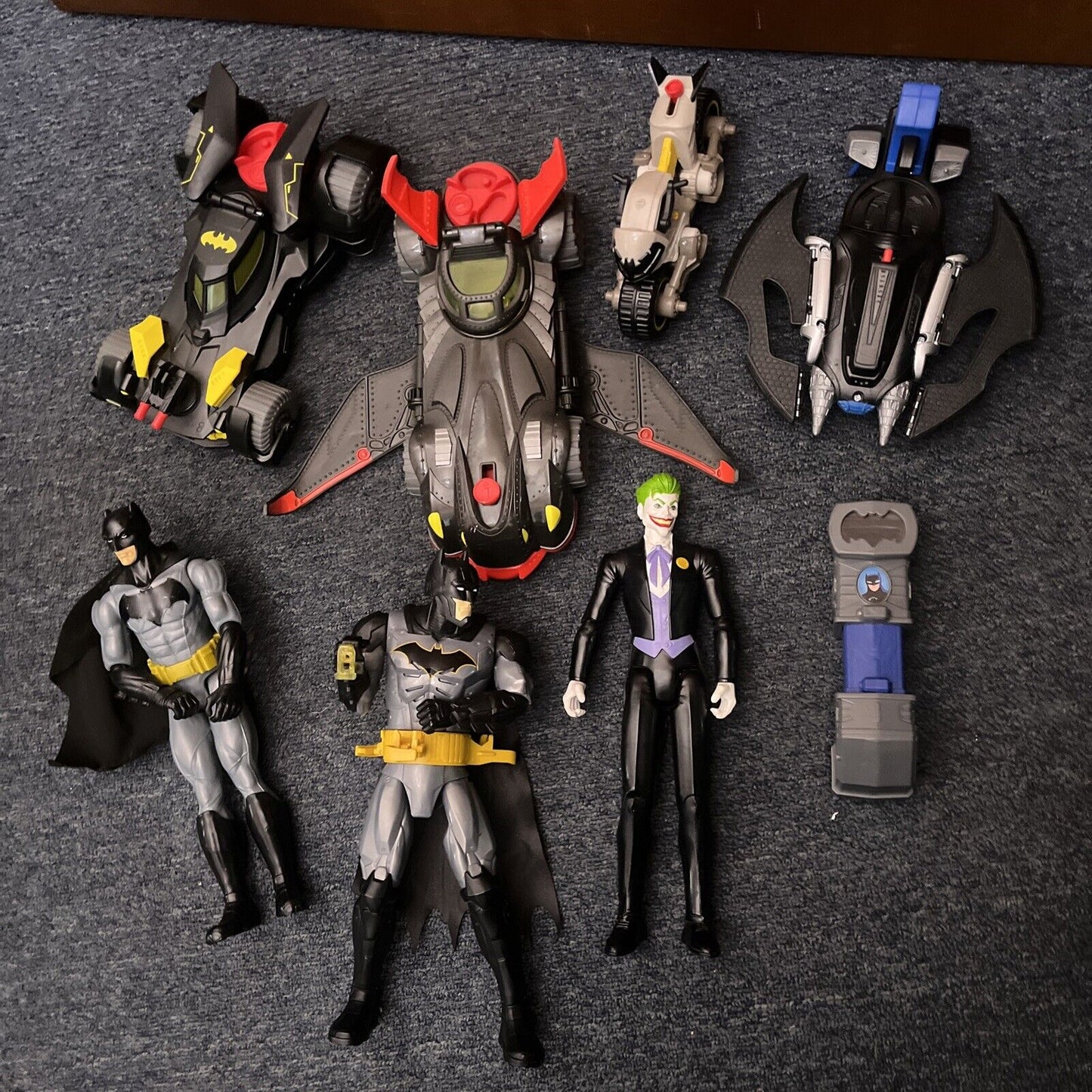 Batman Figures & Vehicles: 2x Batmobile, 3x Figures, Bike, Plane, Telescope