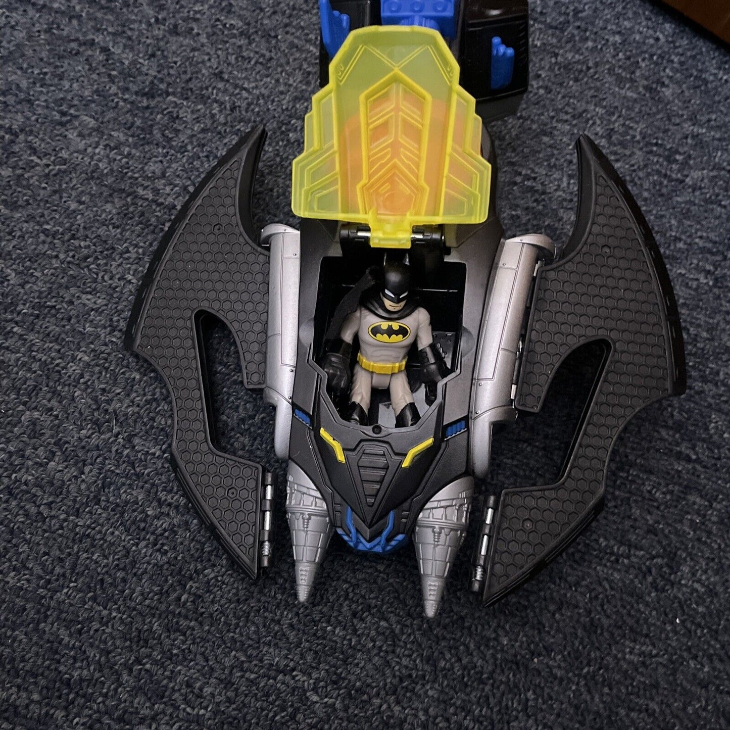 Batman Figures & Vehicles: 2x Batmobile, 3x Figures, Bike, Plane, Telescope
