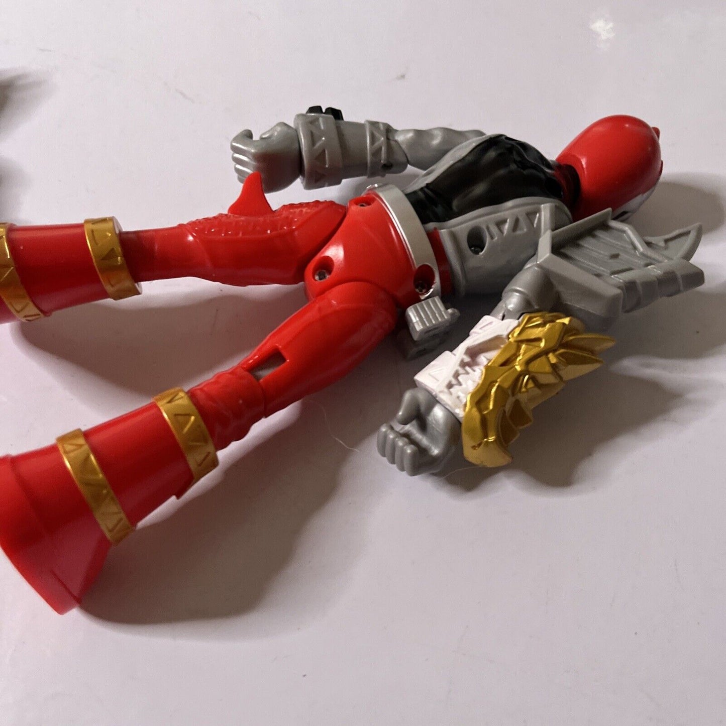 3x Power Rangers 6.5" Action Figures: Blue & Red Ranger 2021, Shockhorn