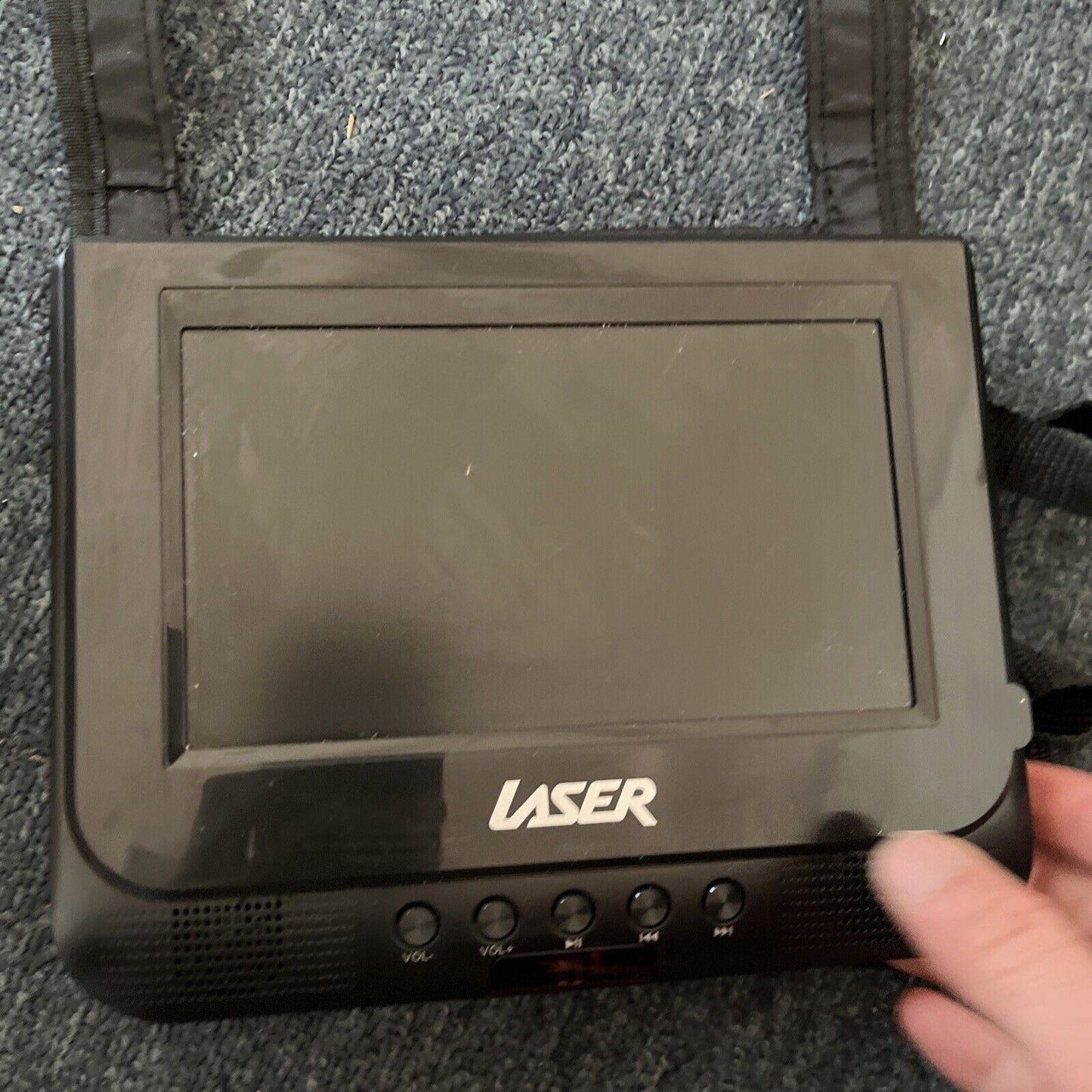 Laser 7" Dual Screen Portable DVD Player Plays All Regions DVD-PORT7-DUALB
