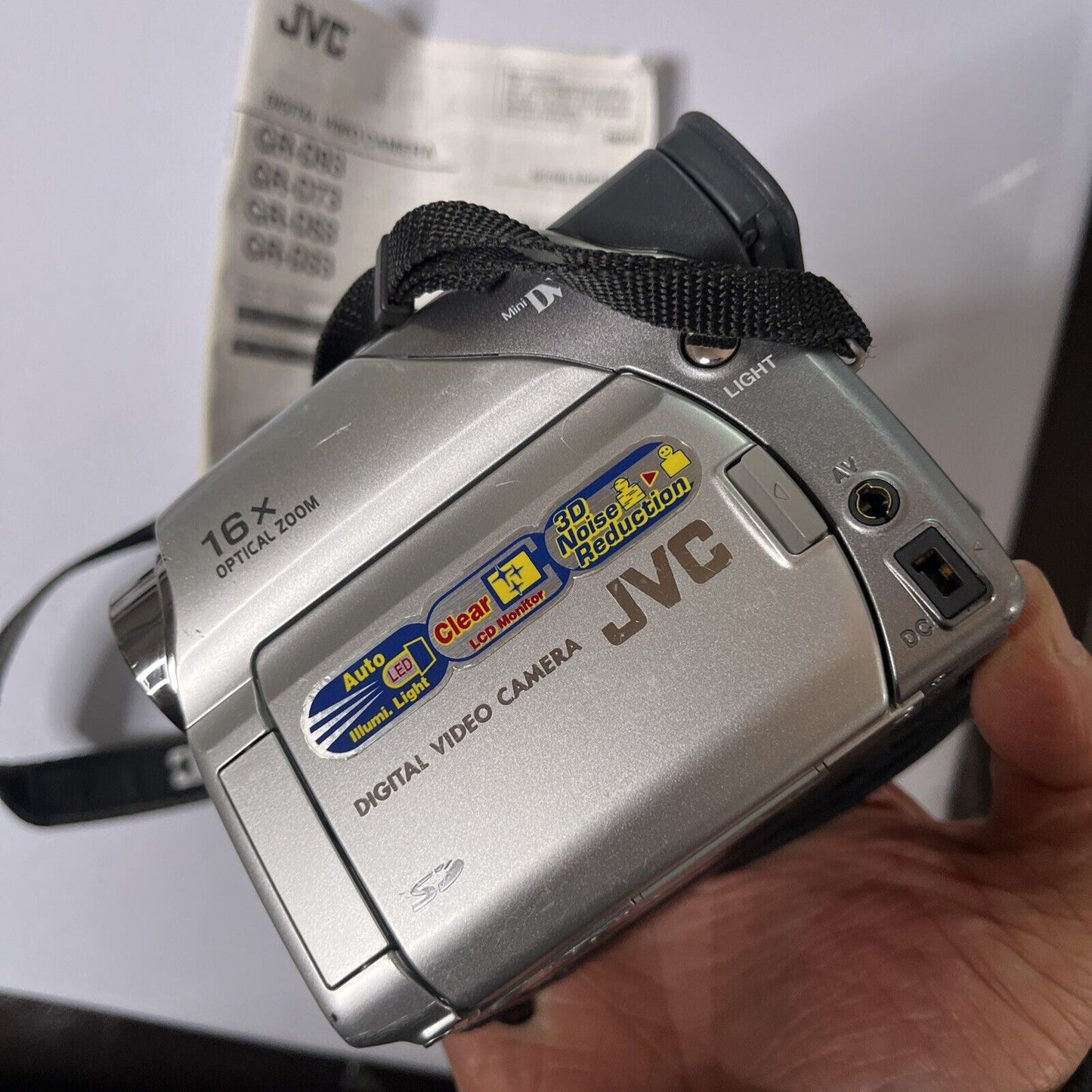 JVC Digital Video Camera Mini DV GR-D73AA *Lens Cap Error - Does Not Work*