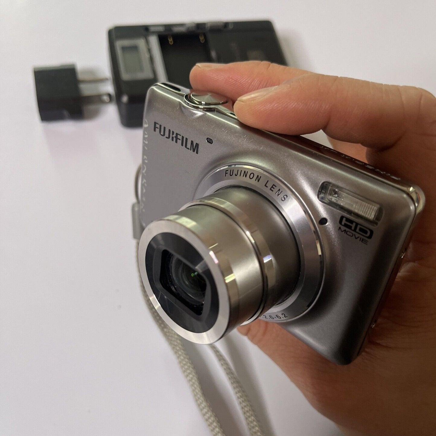 Fujifilm Finepix JX370 14MP Digital Camera