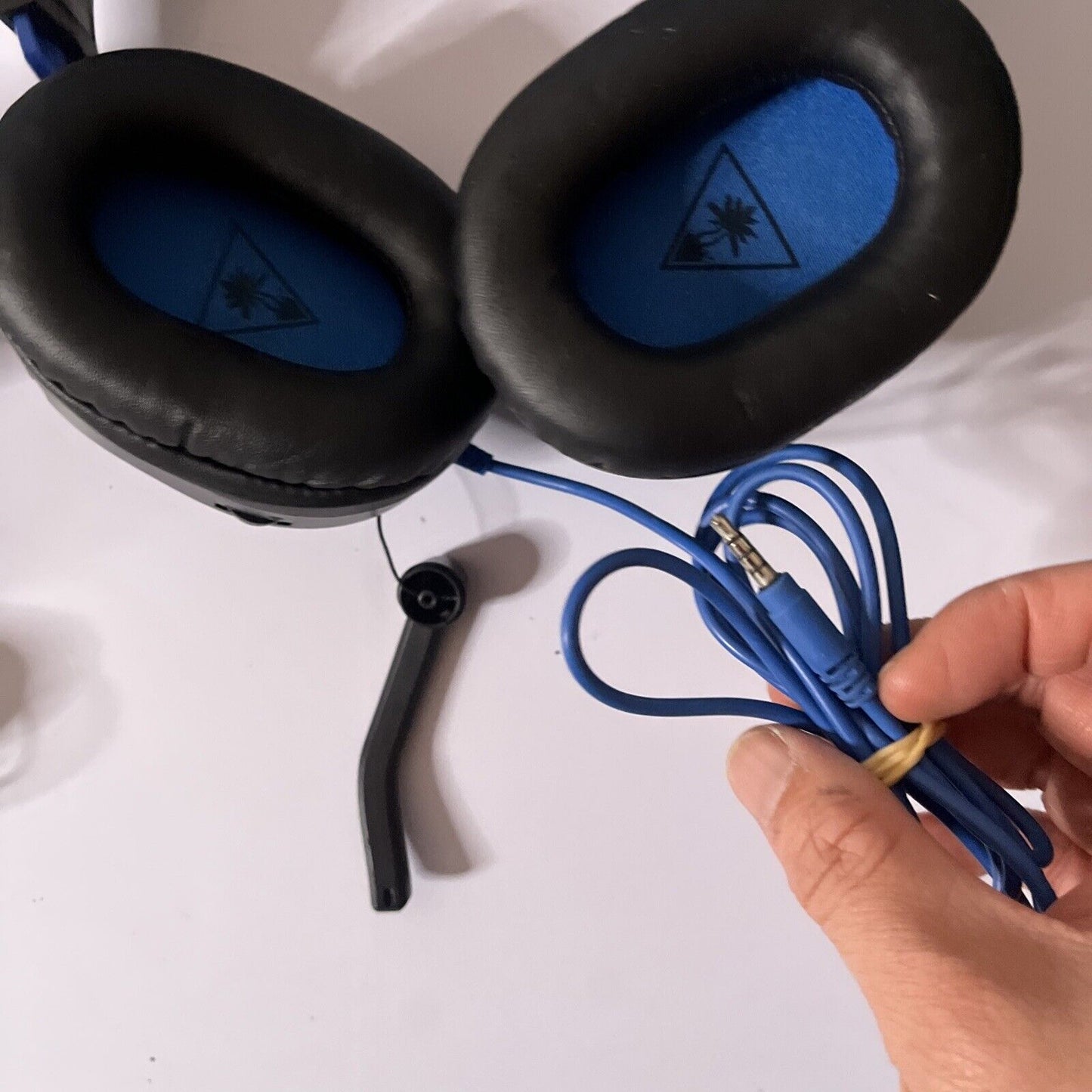 Philips SBC HP110 Stereo Headphones & Turtle Beach Ear Force 70P *For Repairs*