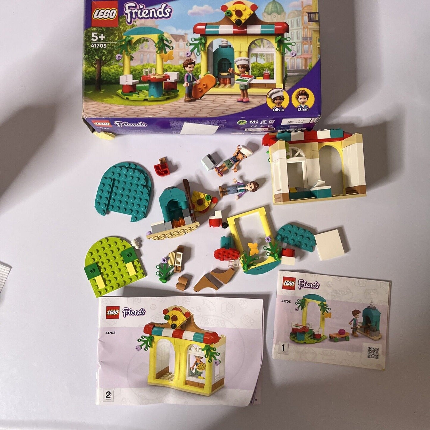 LEGO Friends Heartlake City Pizzeria 41705 *Incomplete - Uncounted*