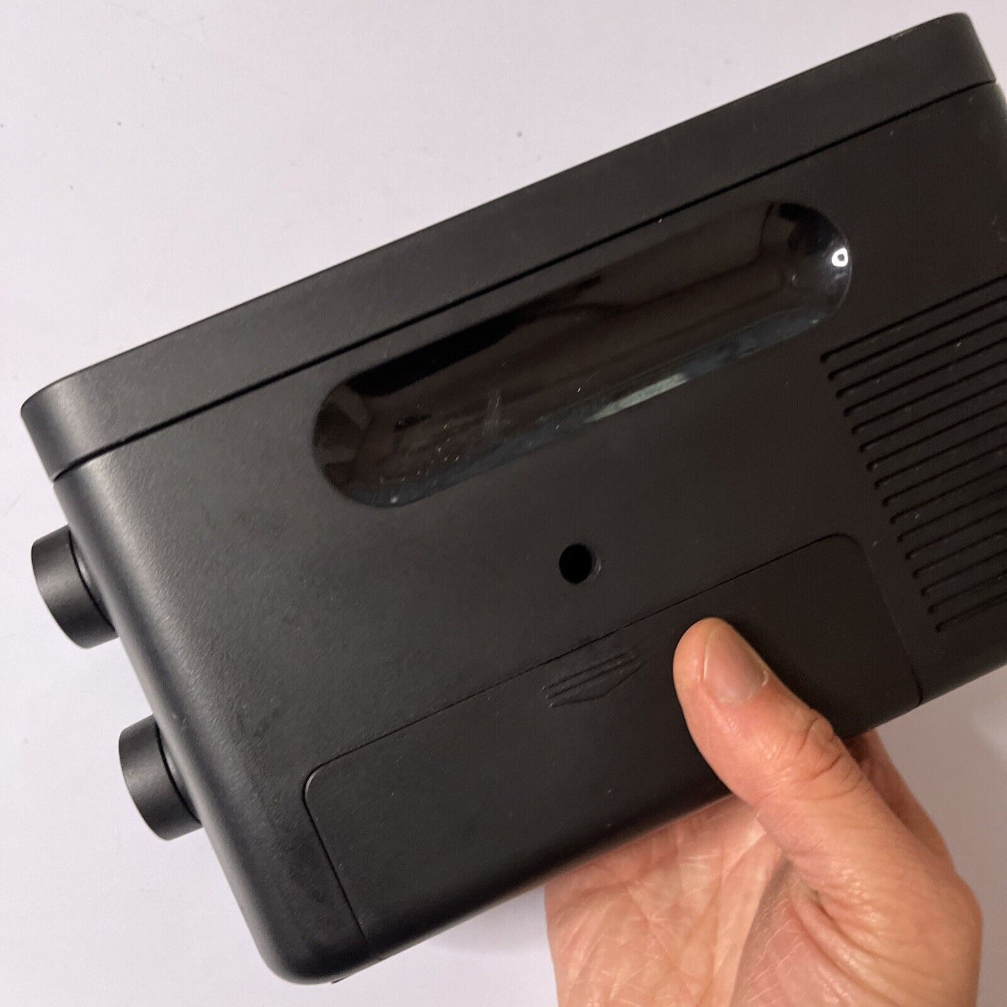 Sony AM/FM Portable Radio ICF-506