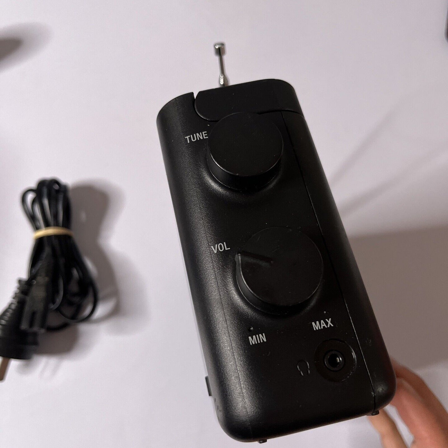 Sony AM/FM Portable Radio ICF-506