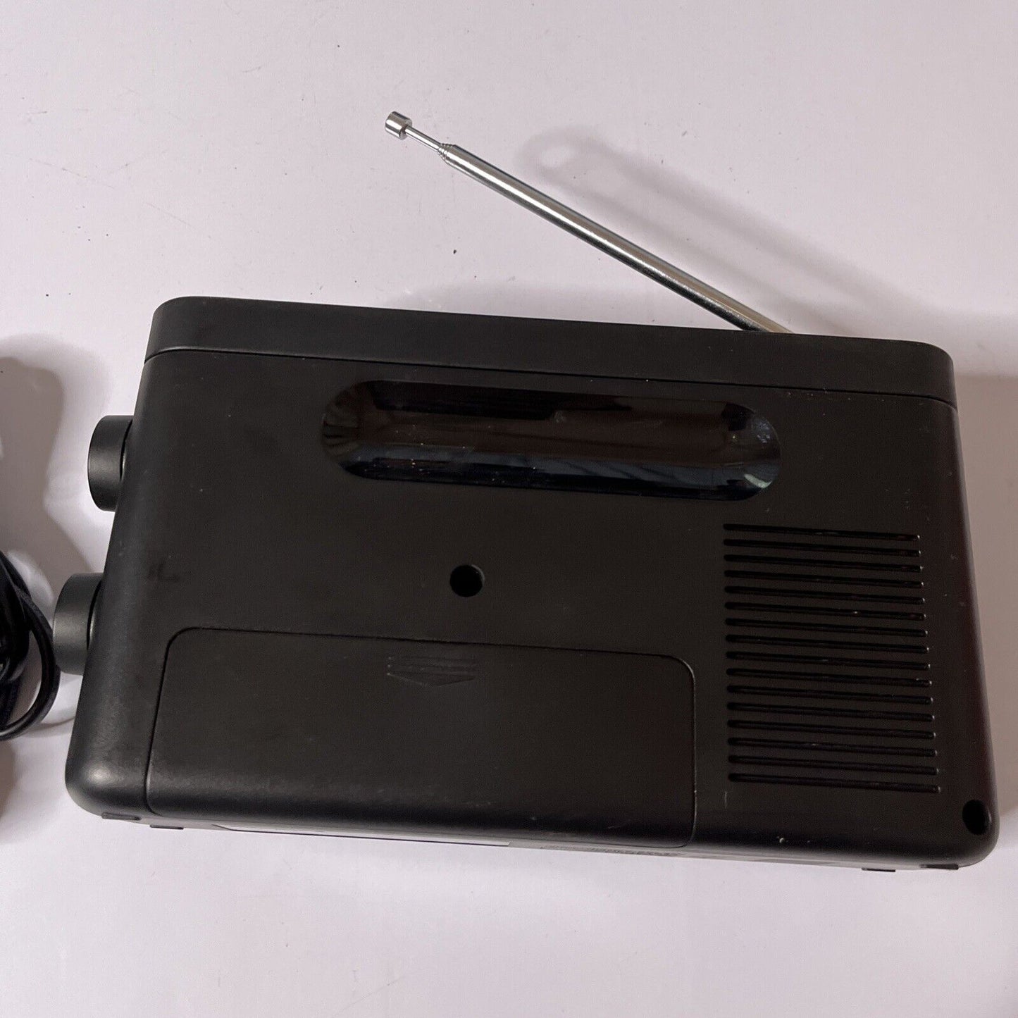 Sony AM/FM Portable Radio ICF-506