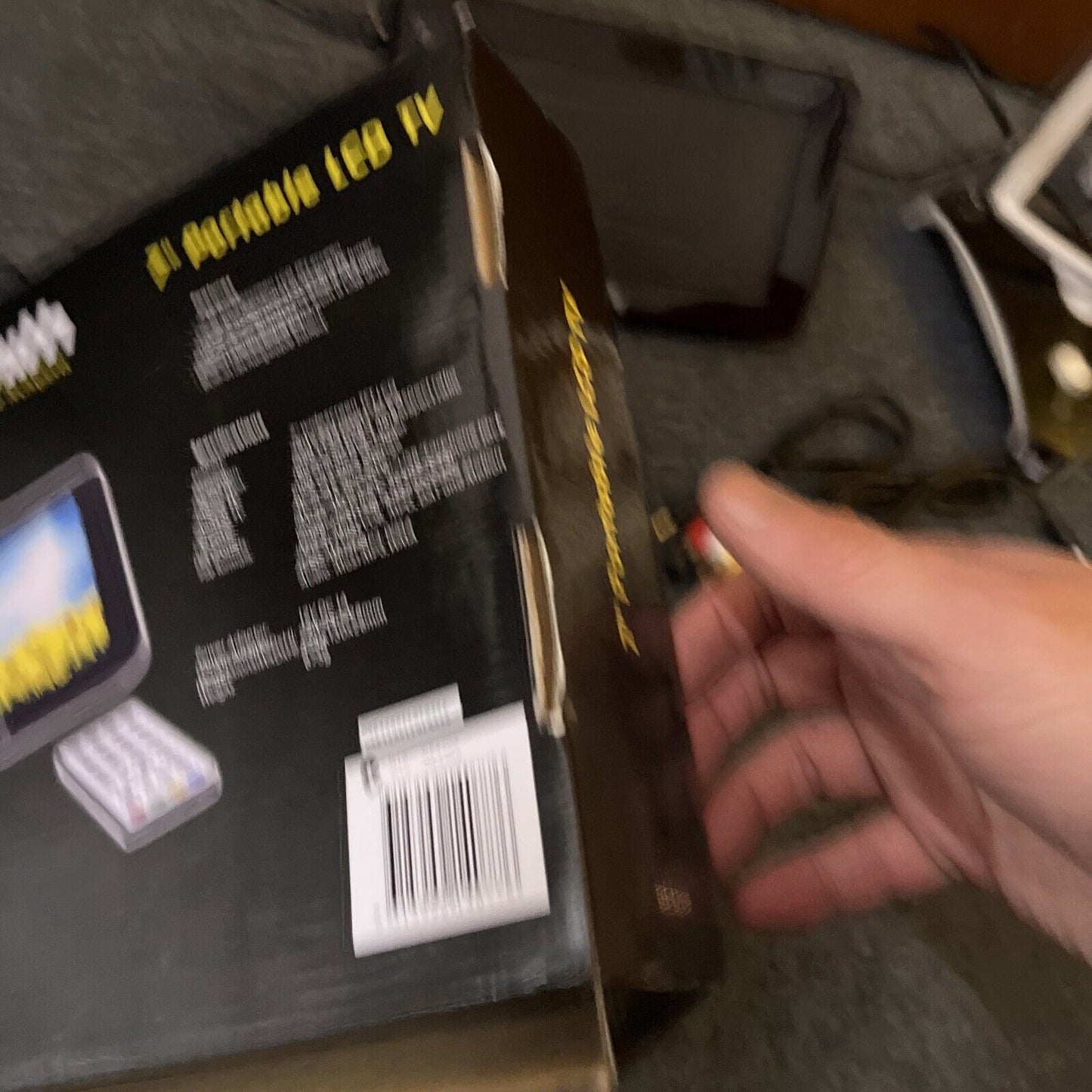 Dick Smith 7" Portable Digital LCD TV With One For All Antenna *No Remote*