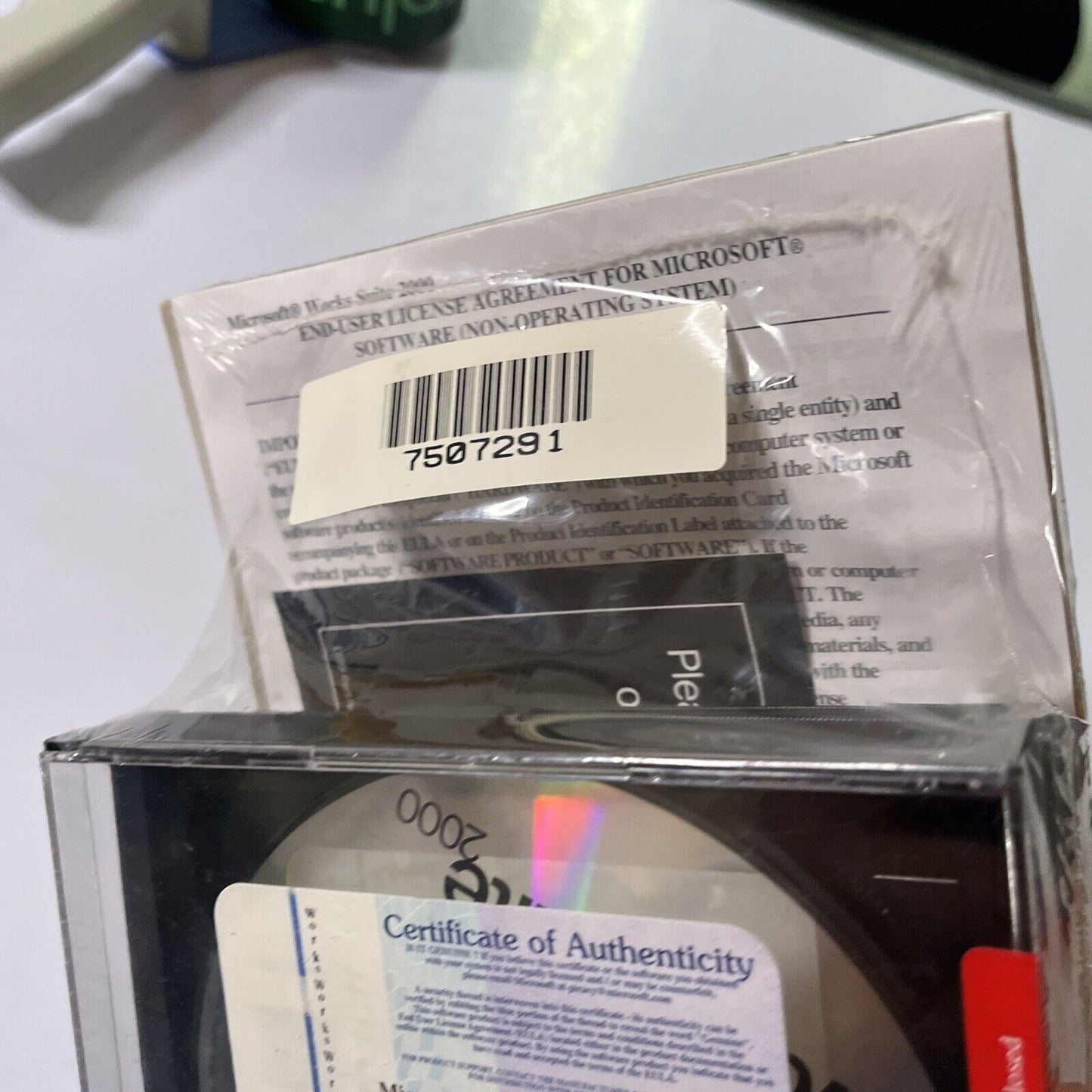 Microsoft Works Suite 2000 & Microsoft Word 2000 *New Sealed*
