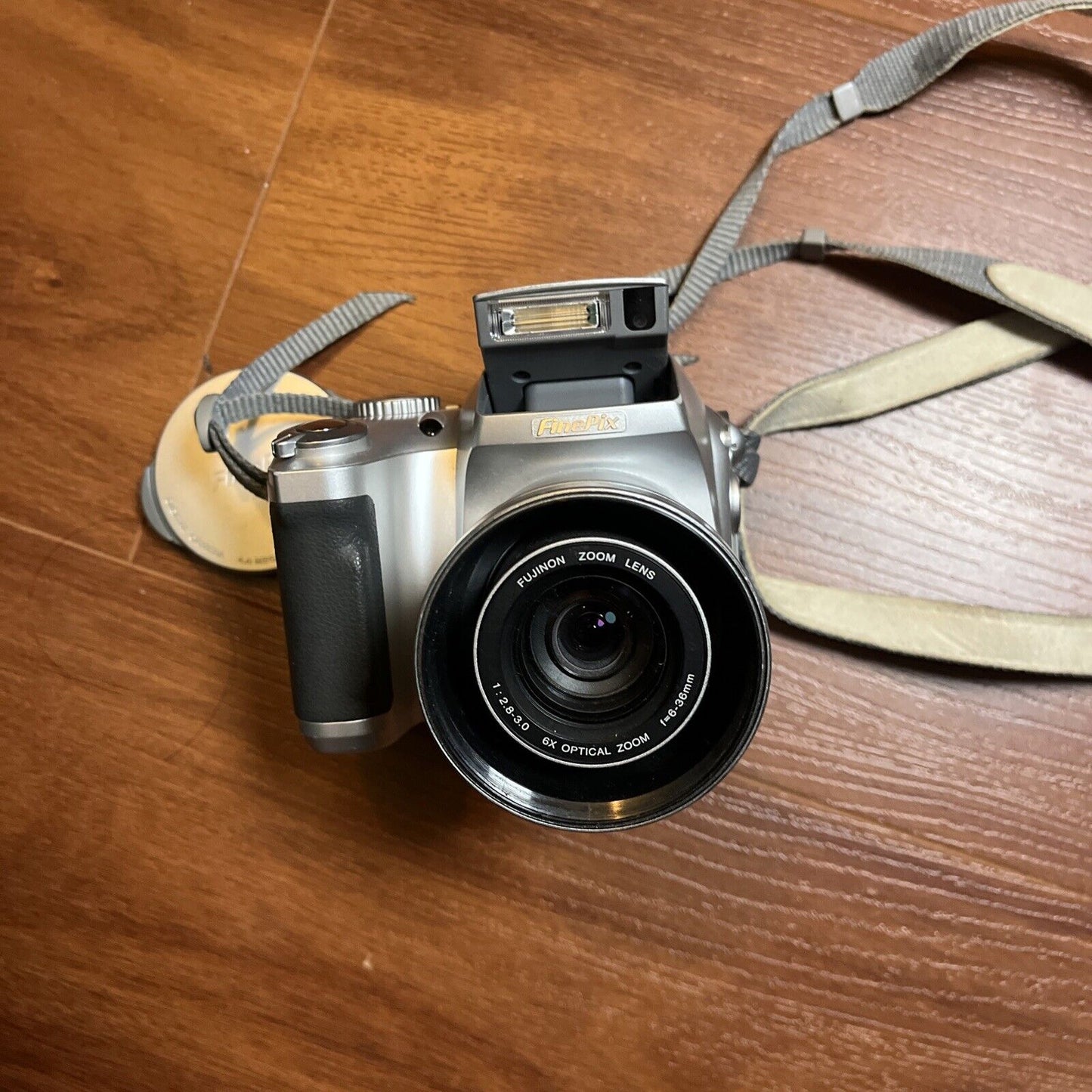 Fujifilm FinePix S3500 Digital SLR Camera