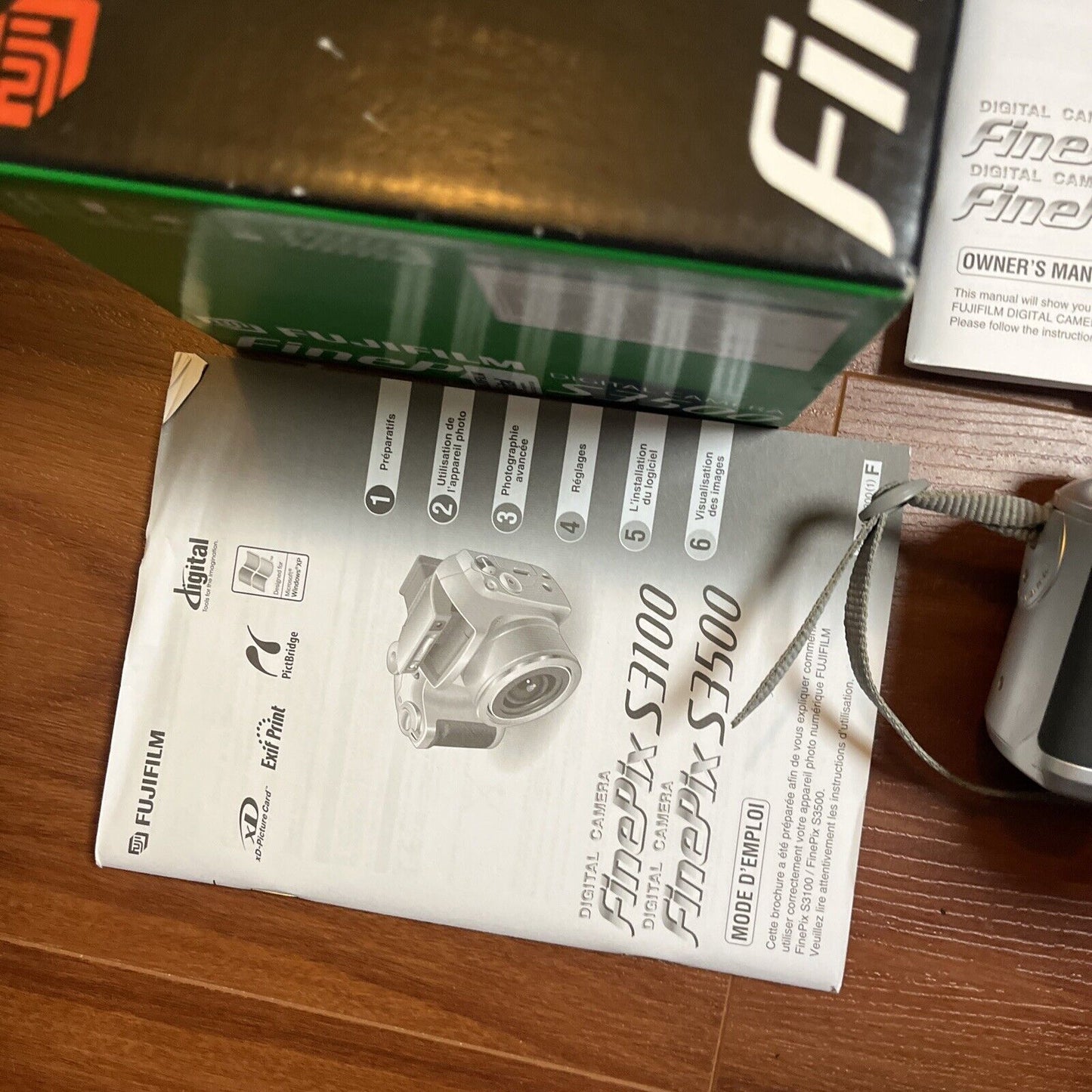 Fujifilm FinePix S3500 Digital SLR Camera