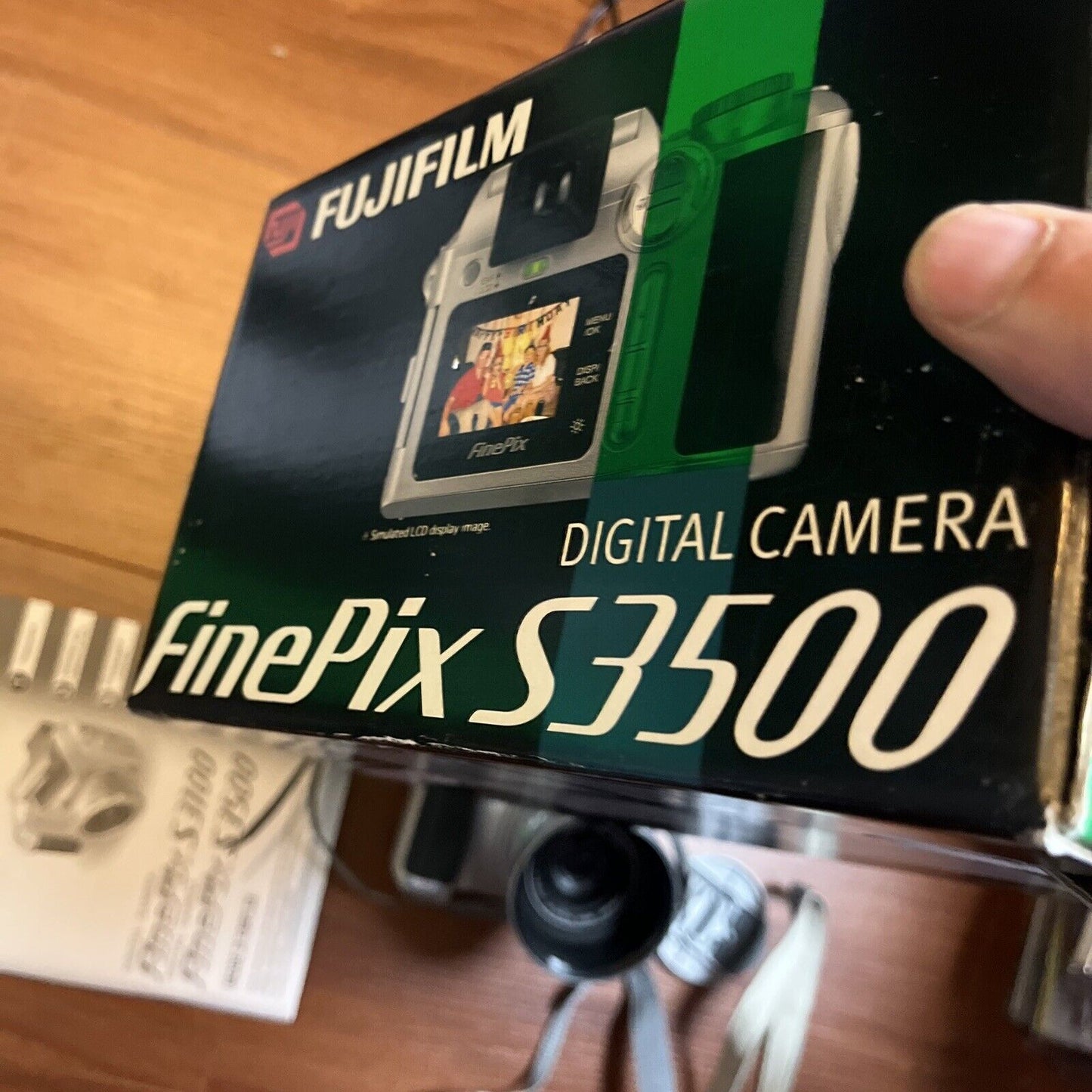 Fujifilm FinePix S3500 Digital SLR Camera