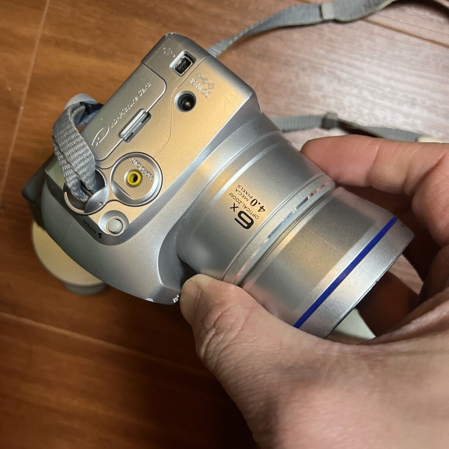 Fujifilm FinePix S3500 Digital SLR Camera