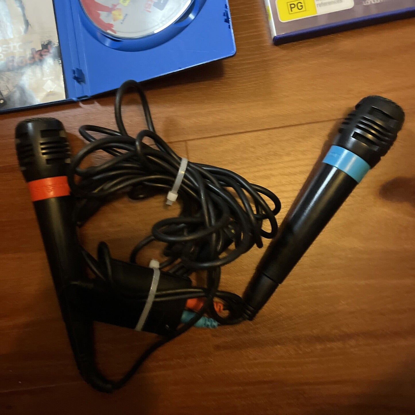 SingStar Rocks! & R&B With 2 USB Microphone Sony Playstation 2 PS2 PAL