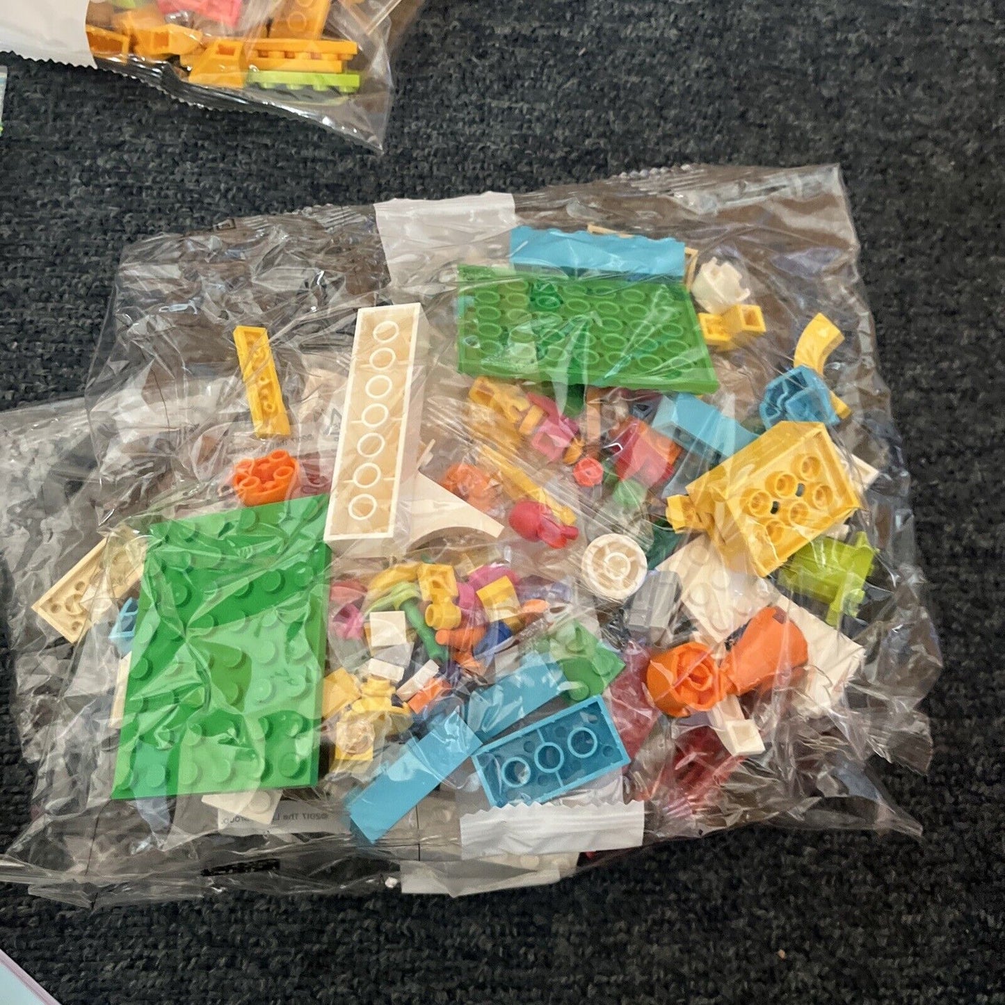 LEGO FRIENDS: Street Food Market (41701)