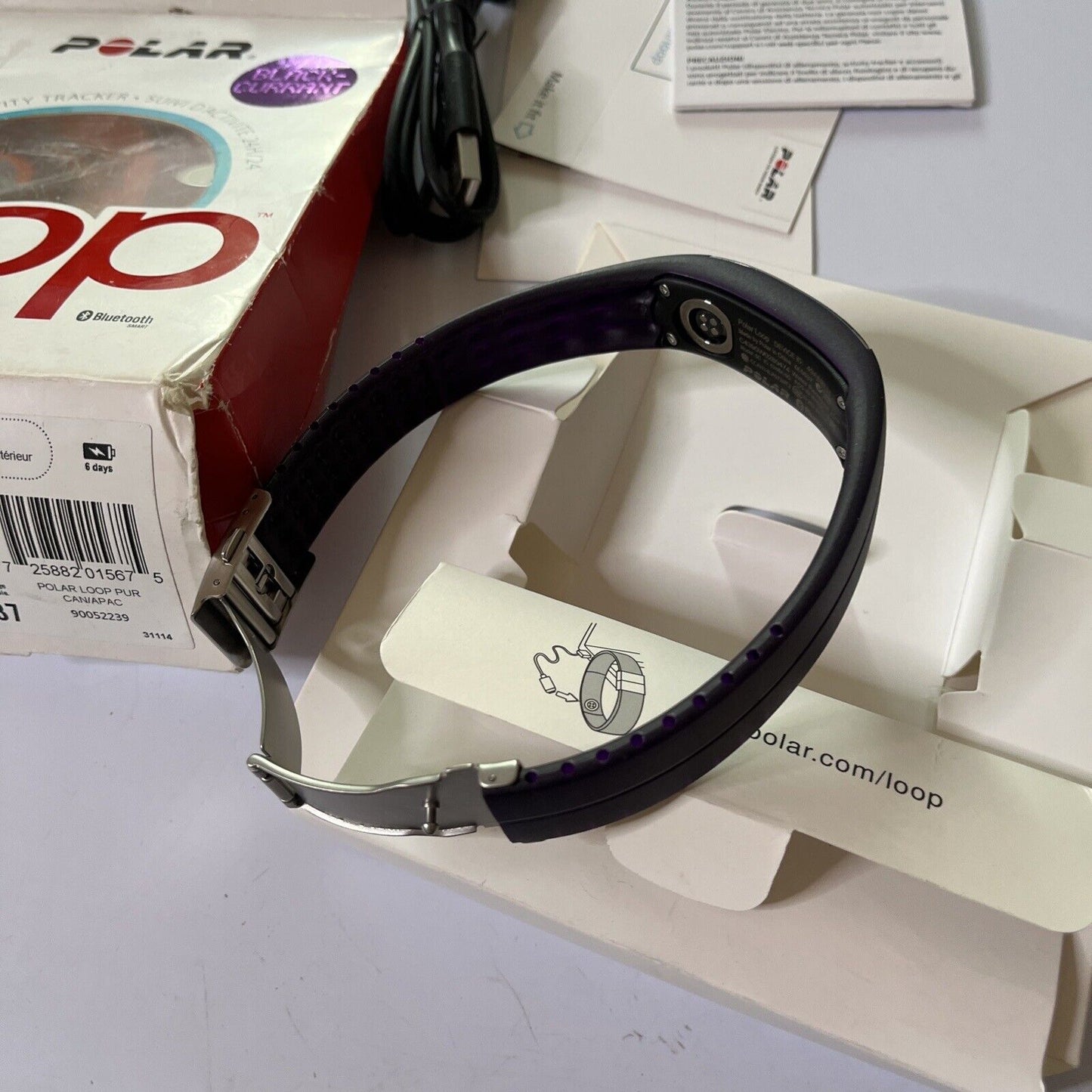 Polar Loop 24hr Activity Tracker Black Currant