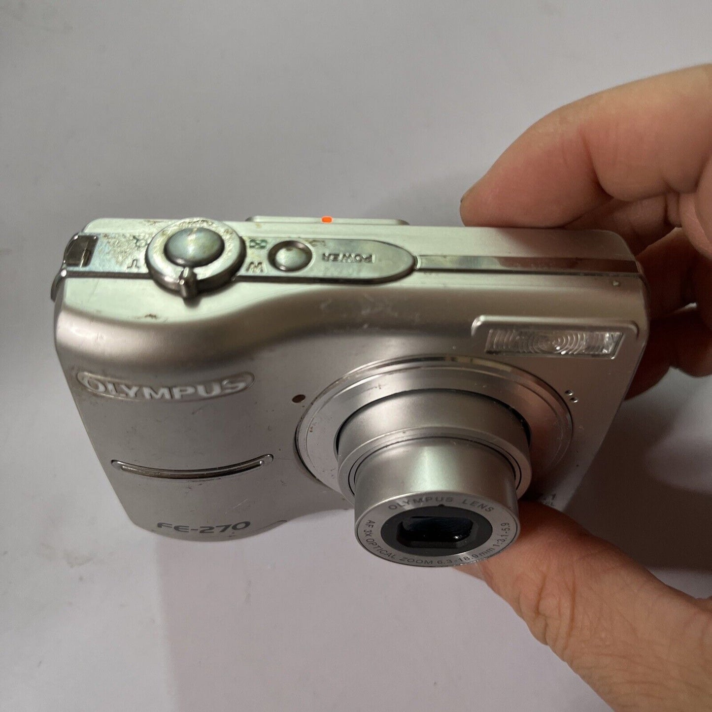 Olympus FE-270 Digital Camera 7.1MP *For Parts Or Repair*
