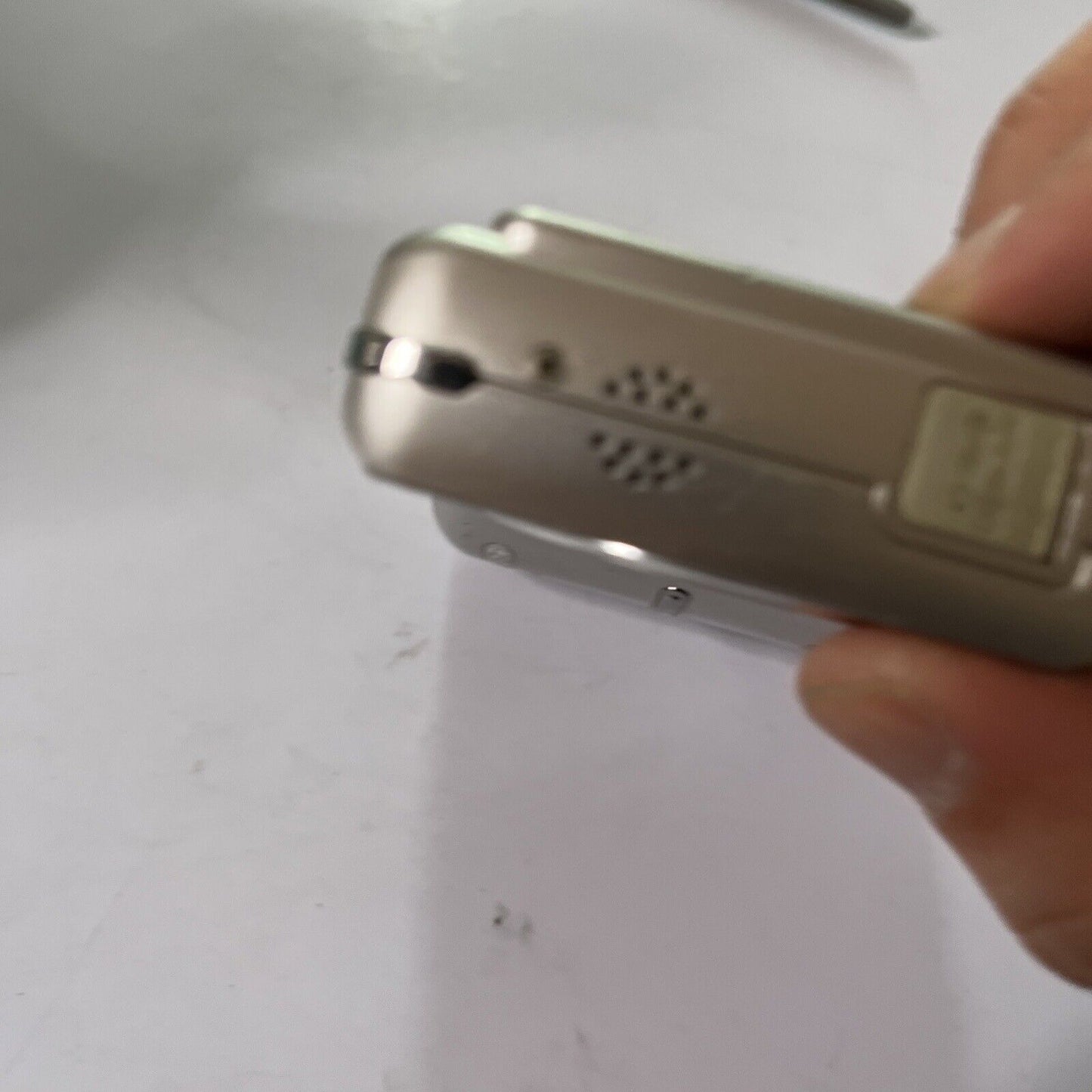 Olympus FE-270 Digital Camera 7.1MP *For Parts Or Repair*