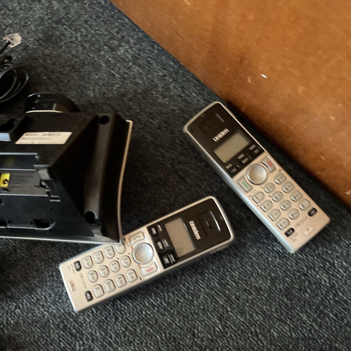 Uniden WDSS5335+1 Digital Answering Machine With 2 Cordless Handset