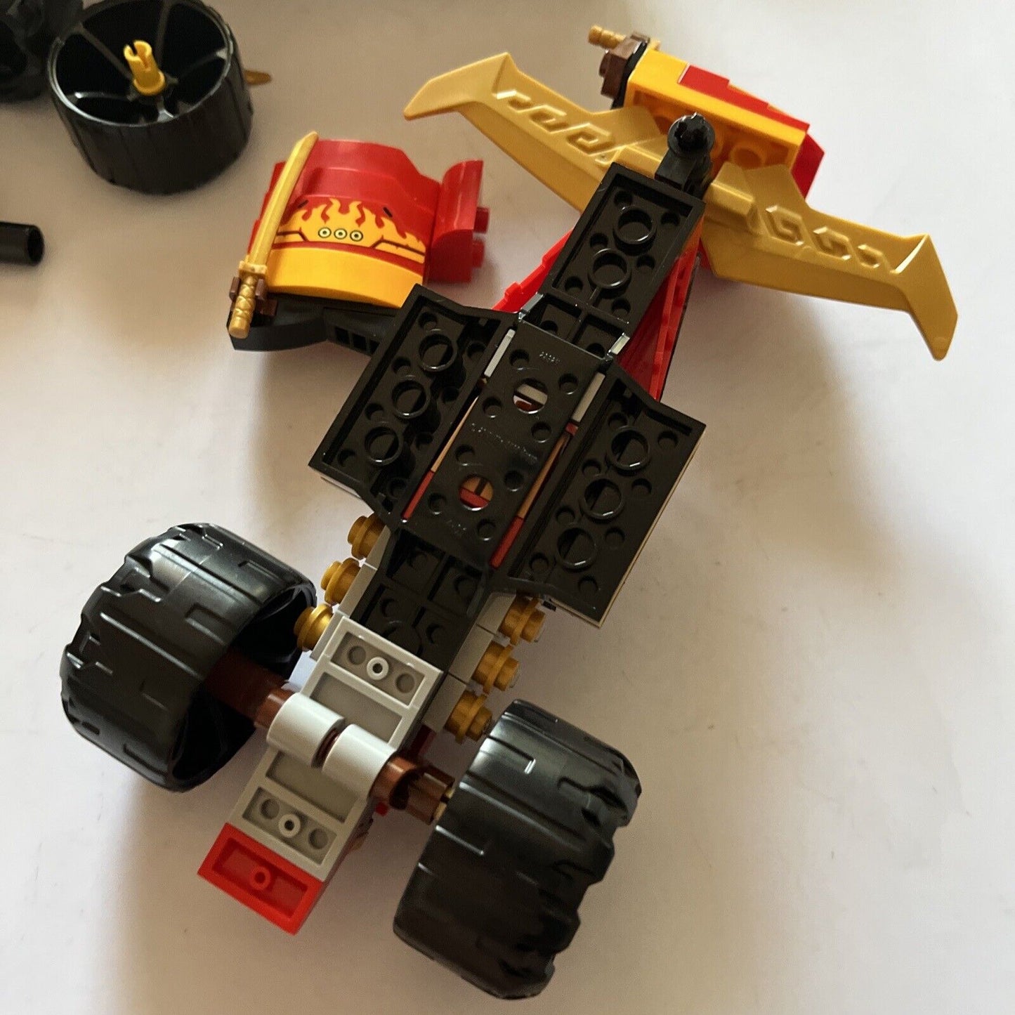 LEGO NINJAGO: Kai's Ninja Race Car EVO (71780)