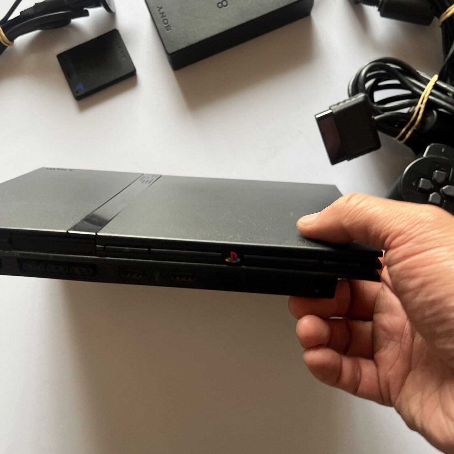 Sony Playstation 2 Slim Console PAL SCPH-70002 1x Controller & 8mb Memory Card