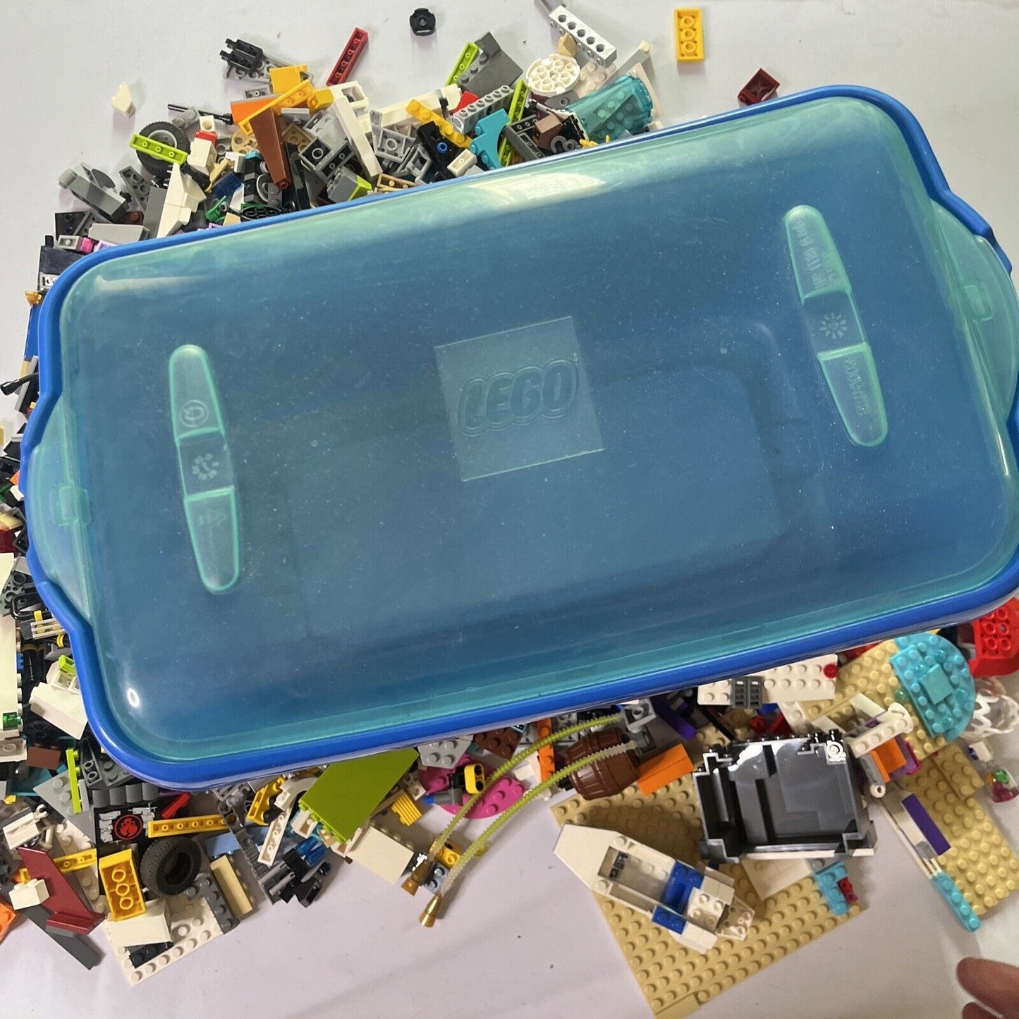 Genuine Authentic Lego 2.63kg Bulk Lot Police Bricks Parts Container