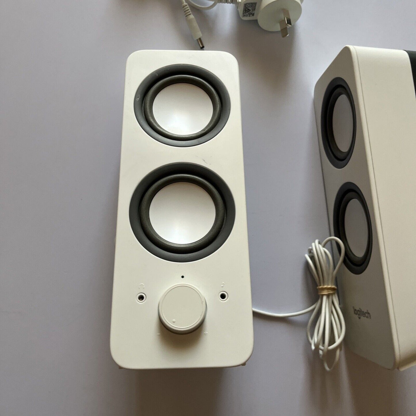Logitech Multimedia Speakers Z200 S-00135 3.5mm
