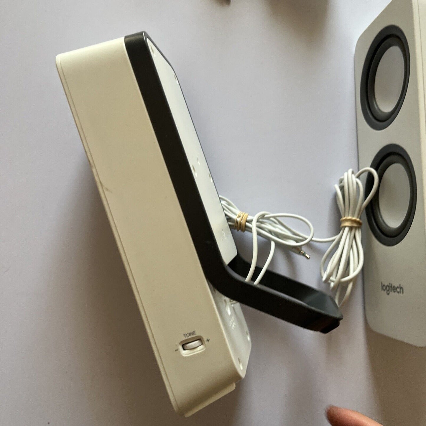 Logitech Multimedia Speakers Z200 S-00135 3.5mm