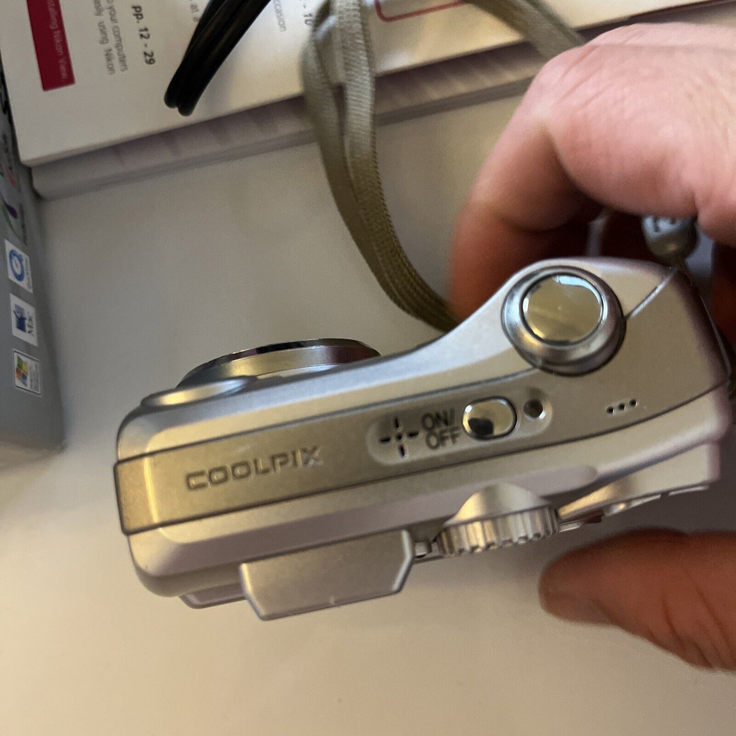 Nikon Coolpix 3200 Digital Camera 3.2MP With 1gb SD Card