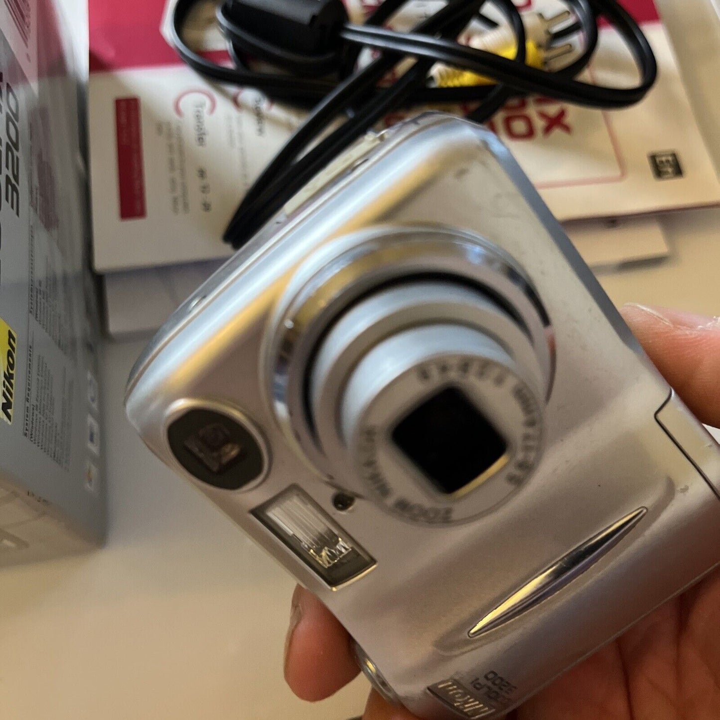 Nikon Coolpix 3200 Digital Camera 3.2MP With 1gb SD Card