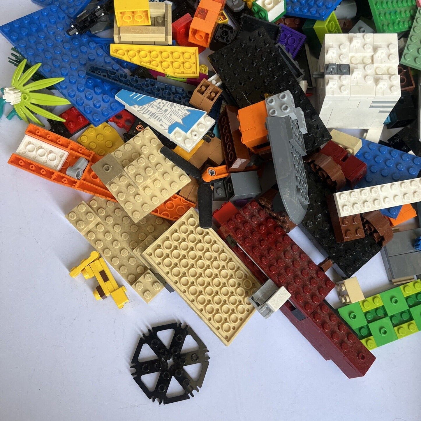 Genuine Authentic Lego 1.6kg Bulk Lot Friends Vehicles Boat