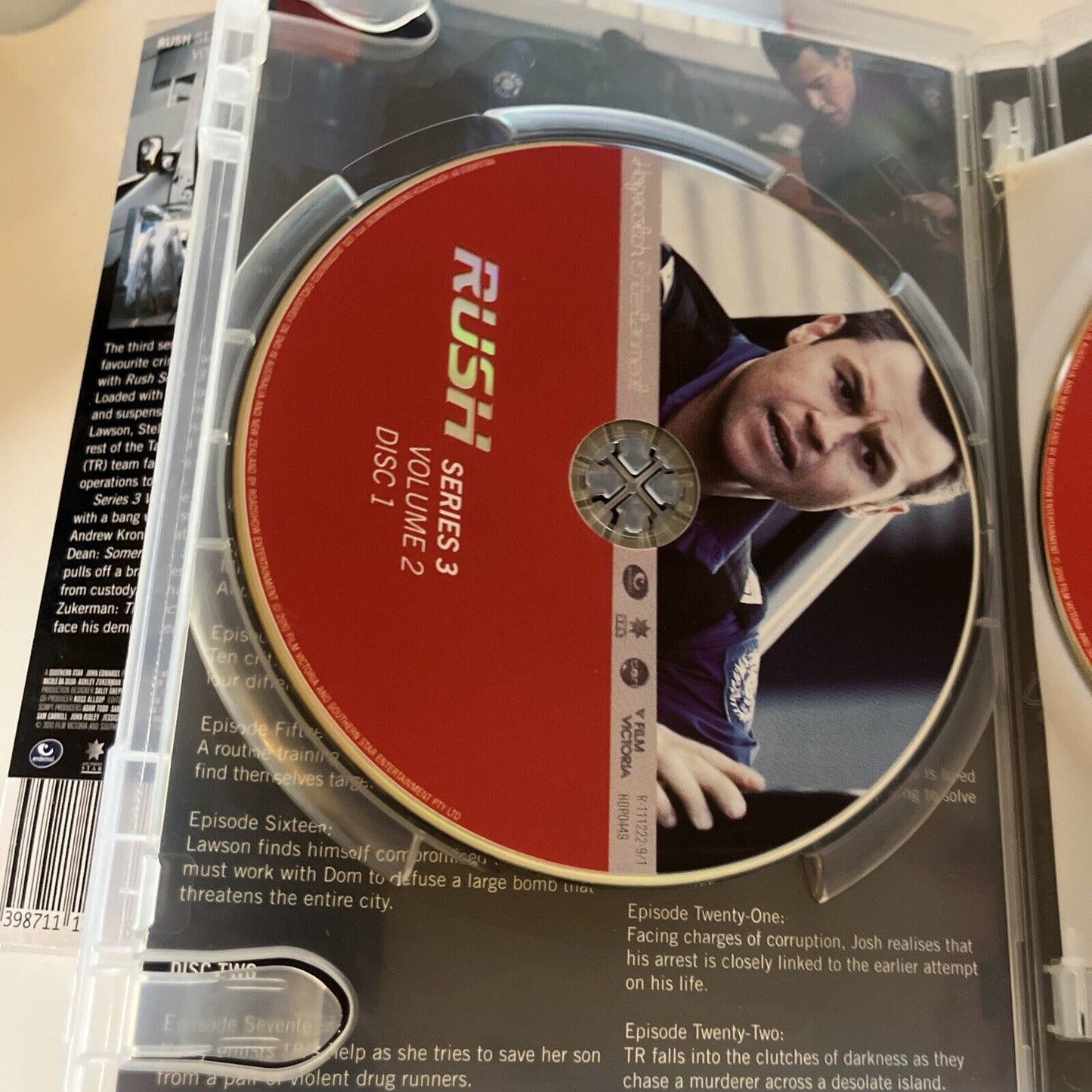 Rush : Series 3 : Vol 2 (DVD, 2010, 3-Disc) Rodger Corser, Region 4