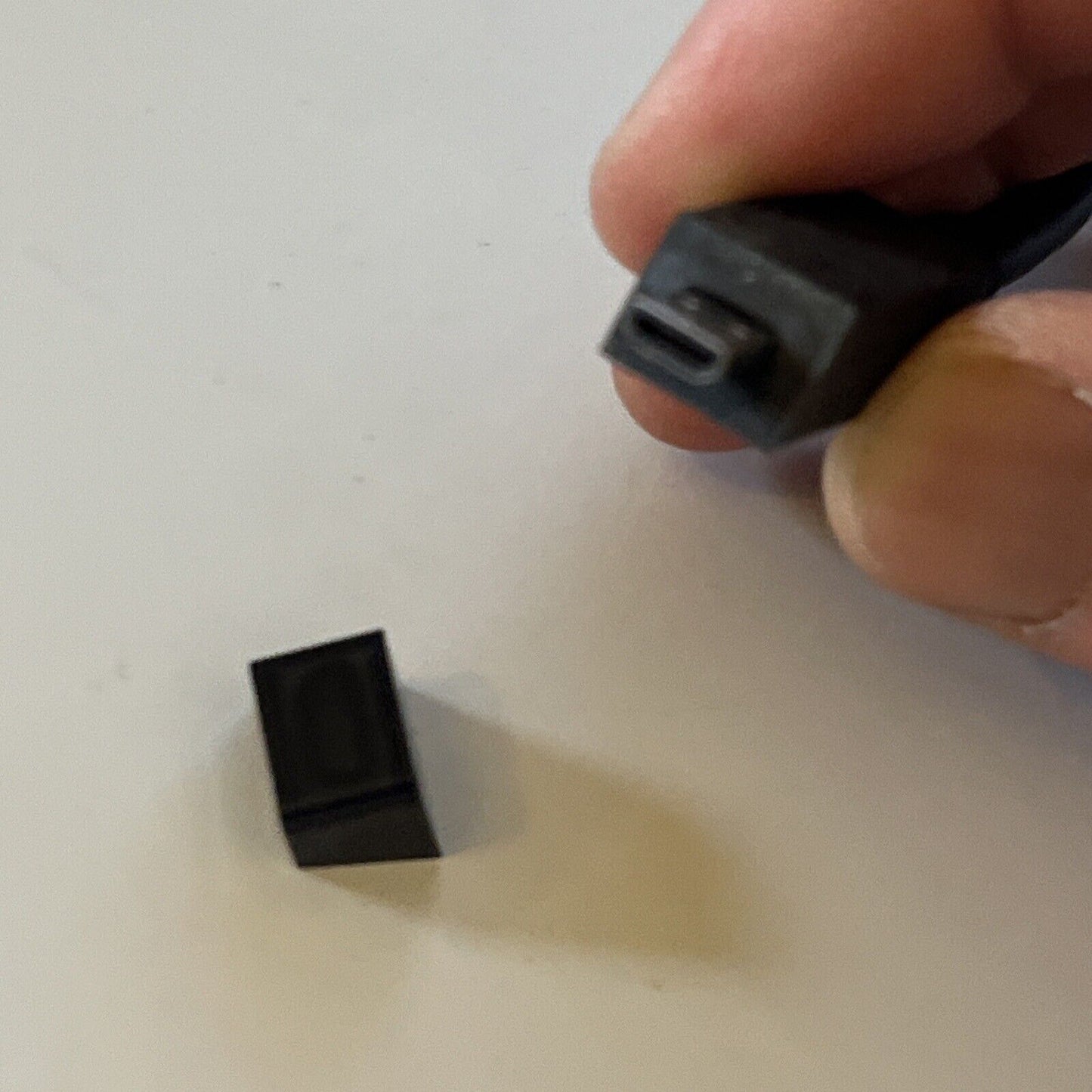 Genuine Microsoft Surface VGA Adapter 1518 Micro HDMI to VGA