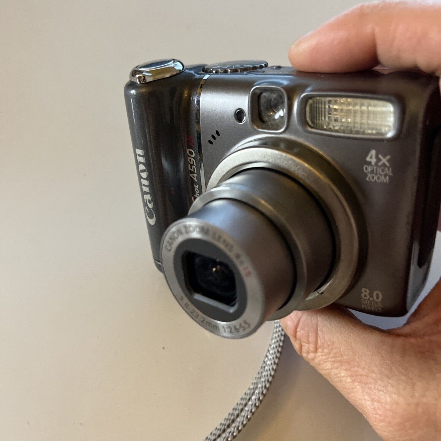 Canon PowerShot A590 Digital Camera 8MP