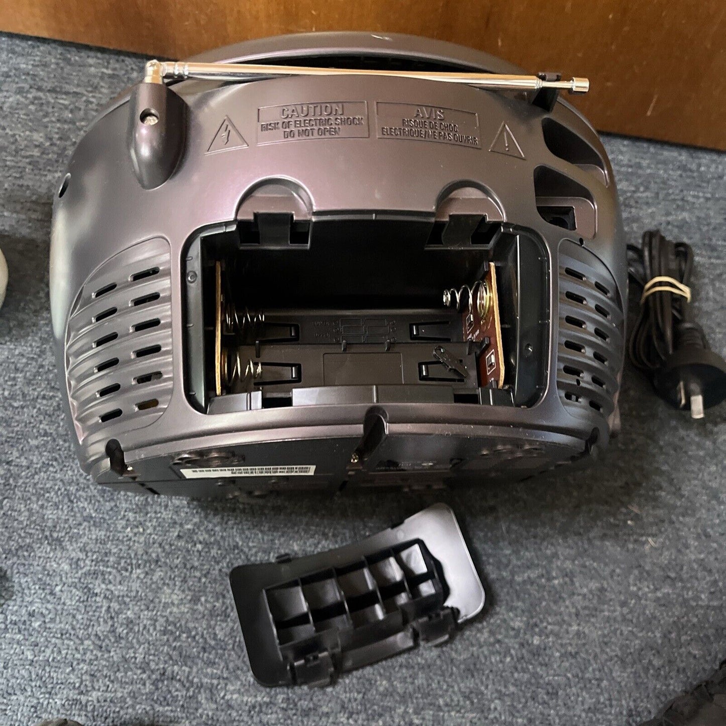Philips AZ1148 CD Radio Cassette Recorder Boombox *Tape Plays Slow*