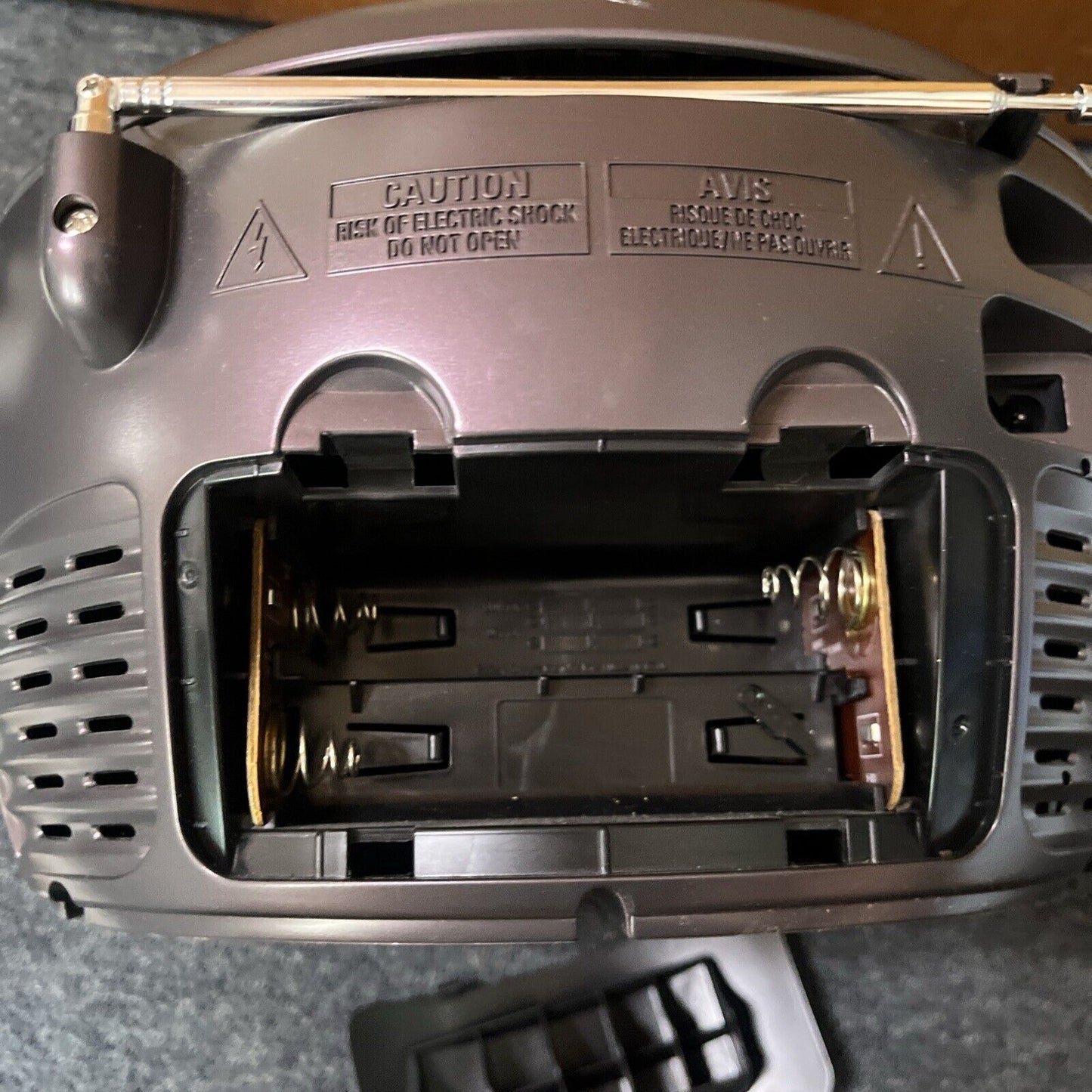 Philips AZ1148 CD Radio Cassette Recorder Boombox *Tape Plays Slow*
