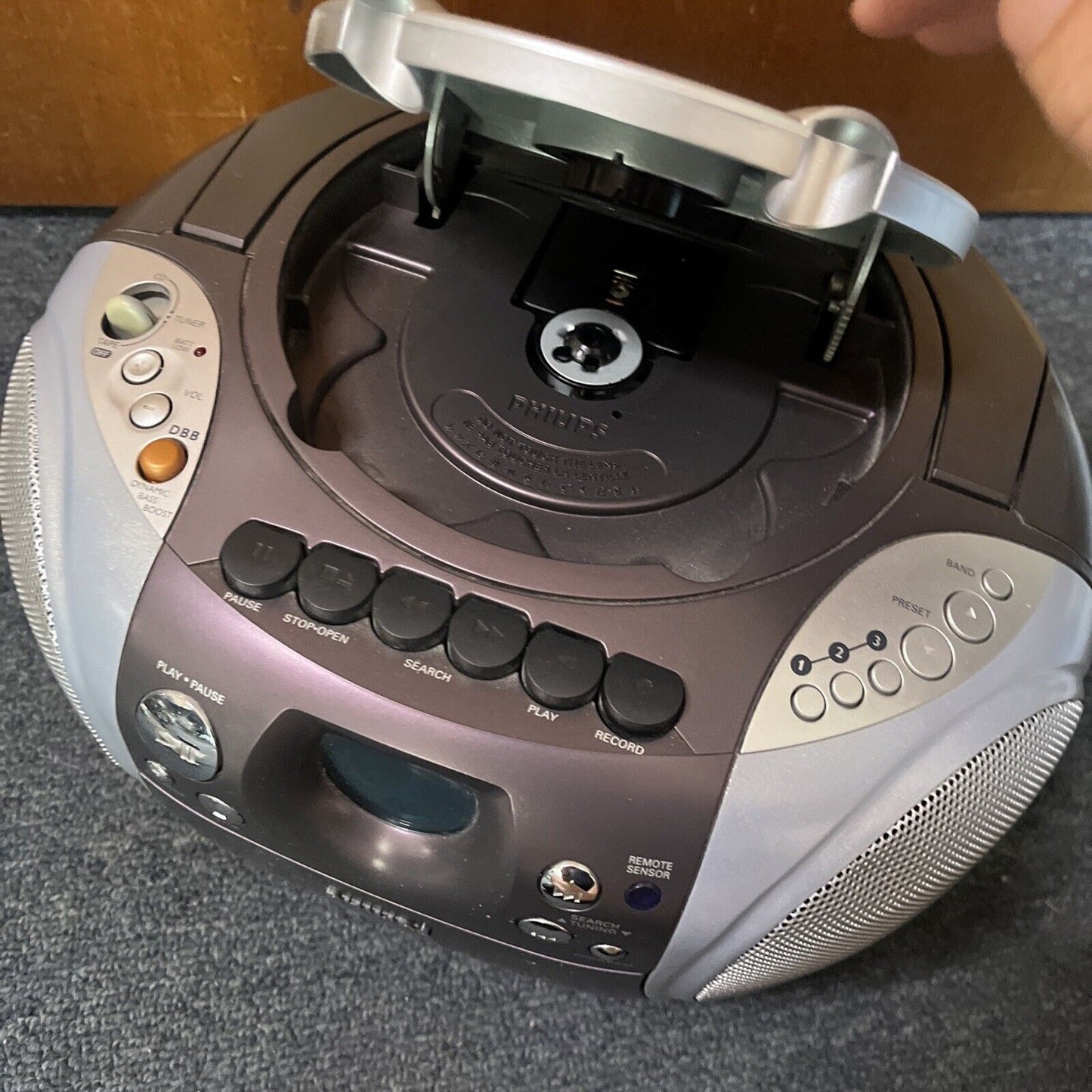 Philips AZ1148 CD Radio Cassette Recorder Boombox *Tape Plays Slow*