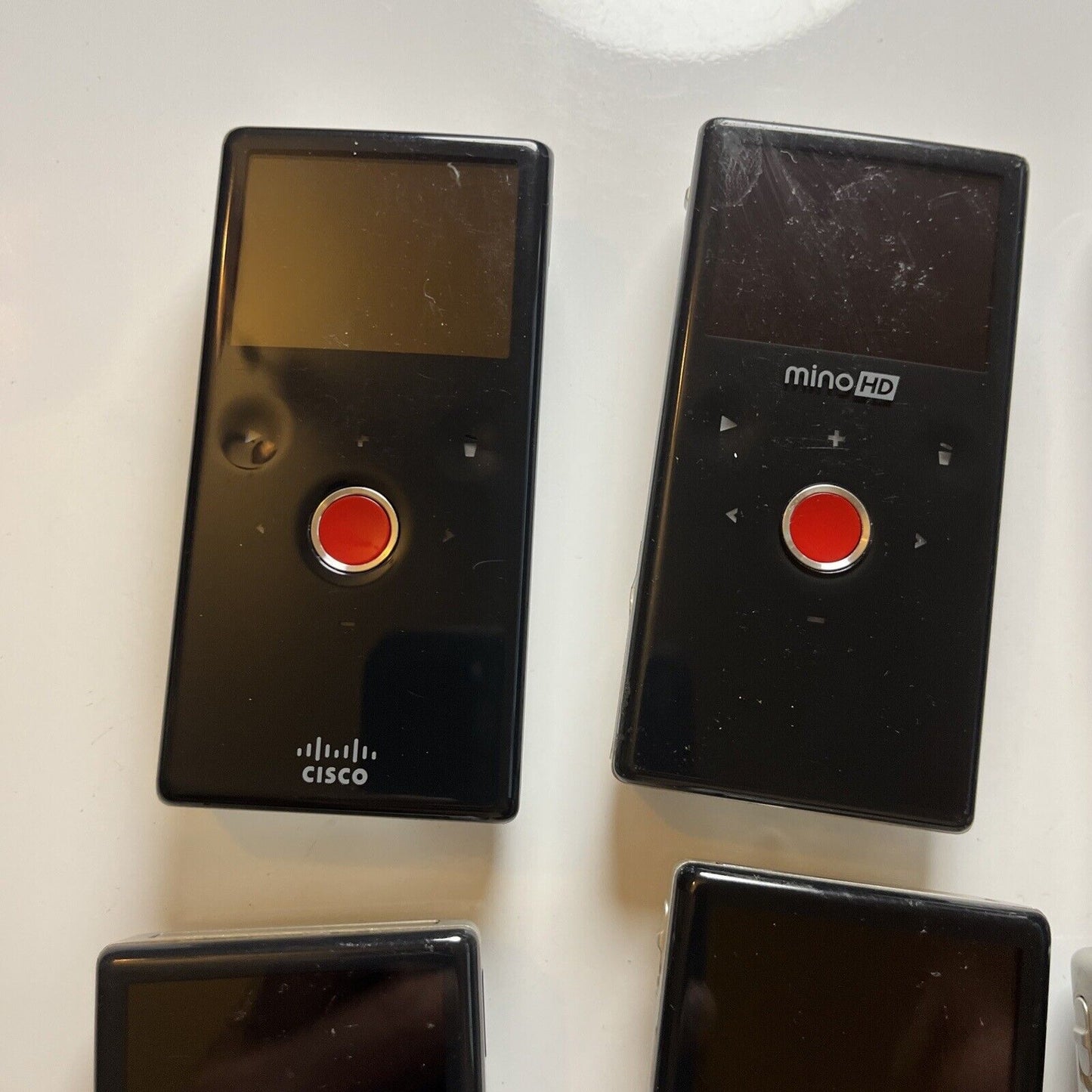 10x Flip MinoHD Digital Camera *Requires Battery Replacement - For Repairs*