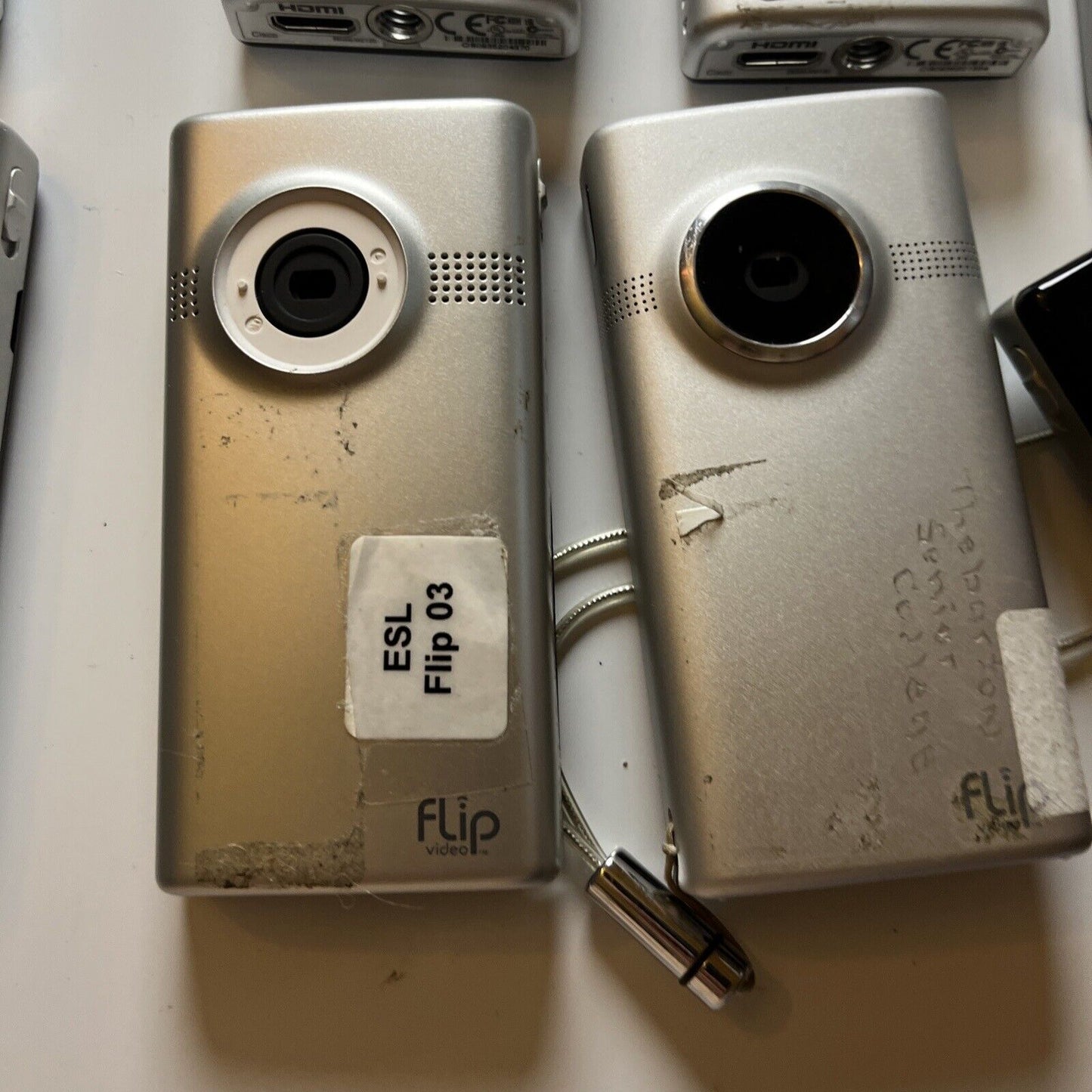 10x Flip MinoHD Digital Camera *Requires Battery Replacement - For Repairs*