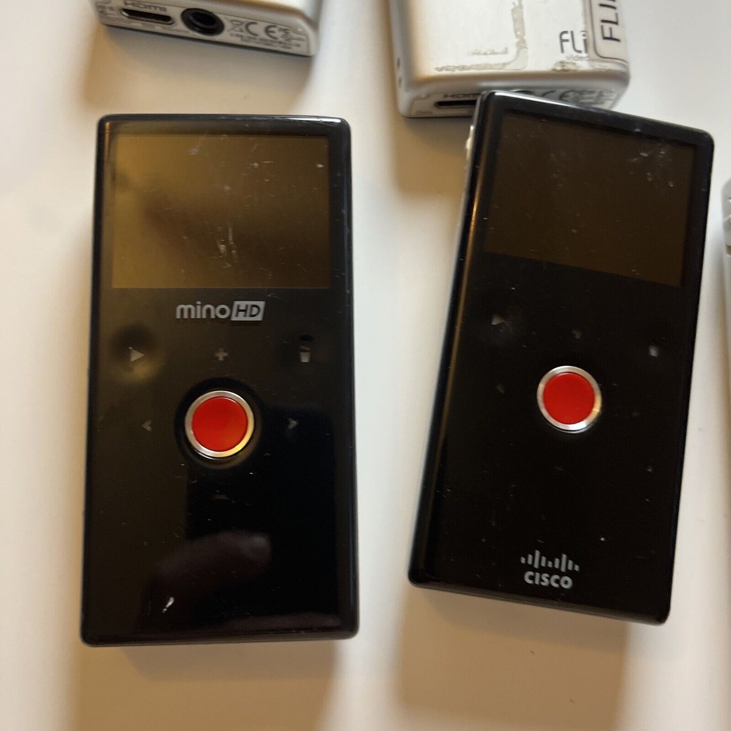 10x Flip MinoHD Digital Camera *Requires Battery Replacement - For Repairs*