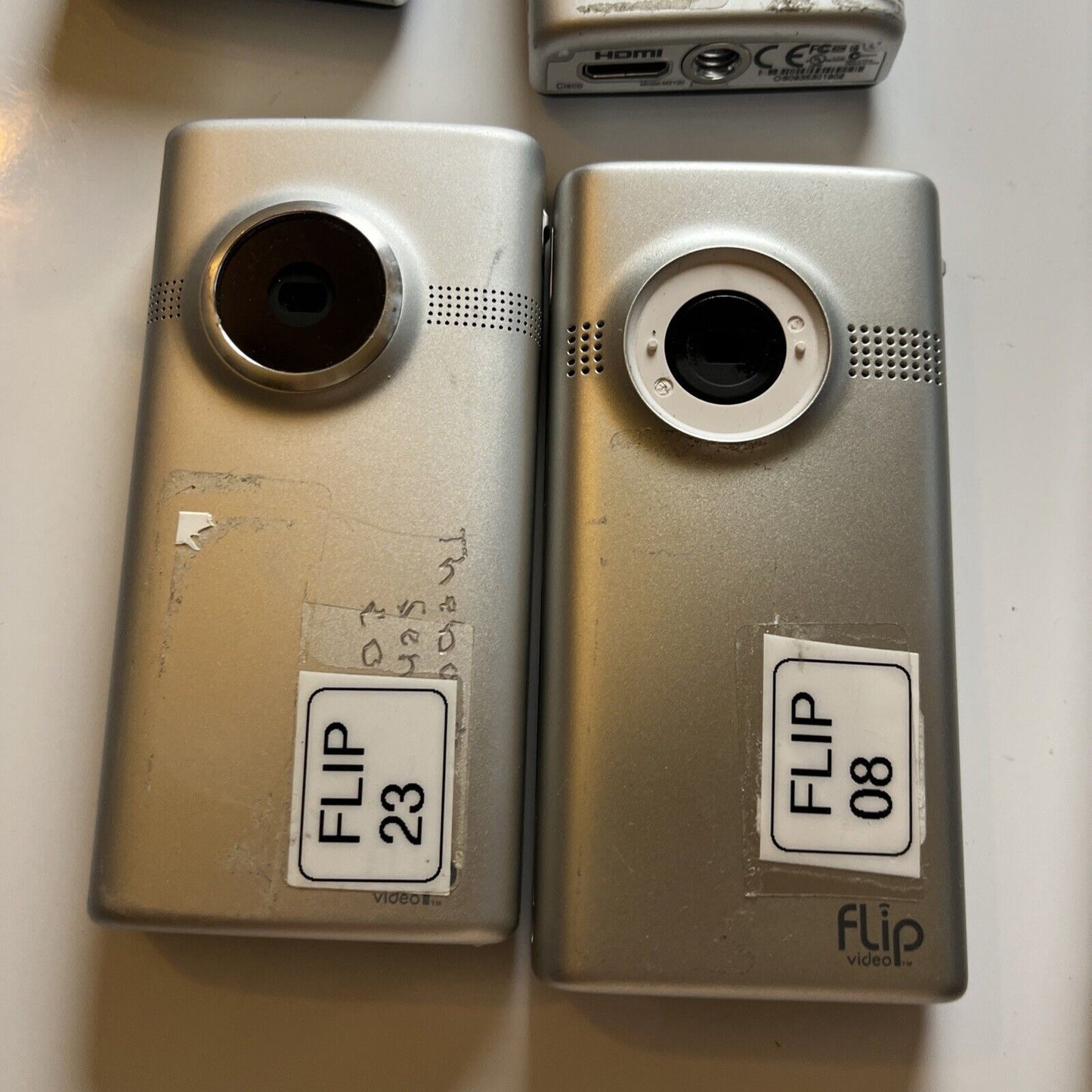 10x Flip MinoHD Digital Camera *Requires Battery Replacement - For Repairs*
