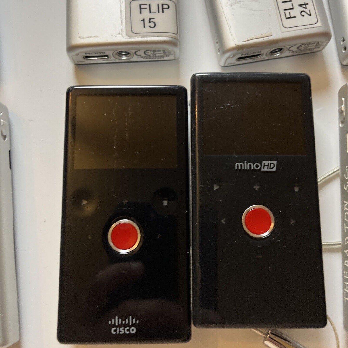 10x Flip MinoHD Digital Camera *Requires Battery Replacement - For Repairs*