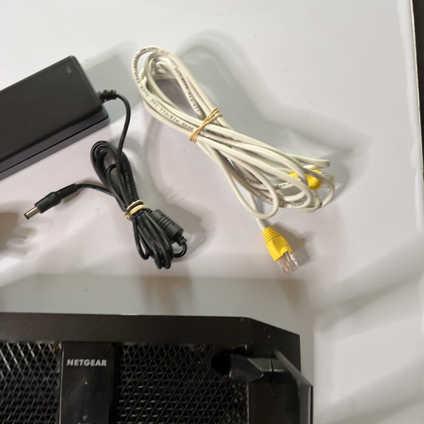 Netgear R8000 Nighthawk X6 AC3200 Tri-Band 4-Port WiFi Gigabit Wireless Router