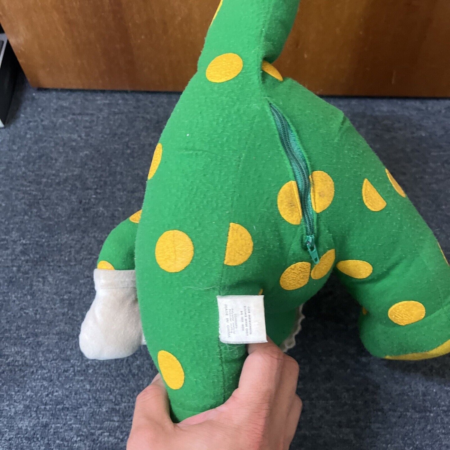 Dorothy The Dinosaur The Wiggles 1997 12" Plush Toy