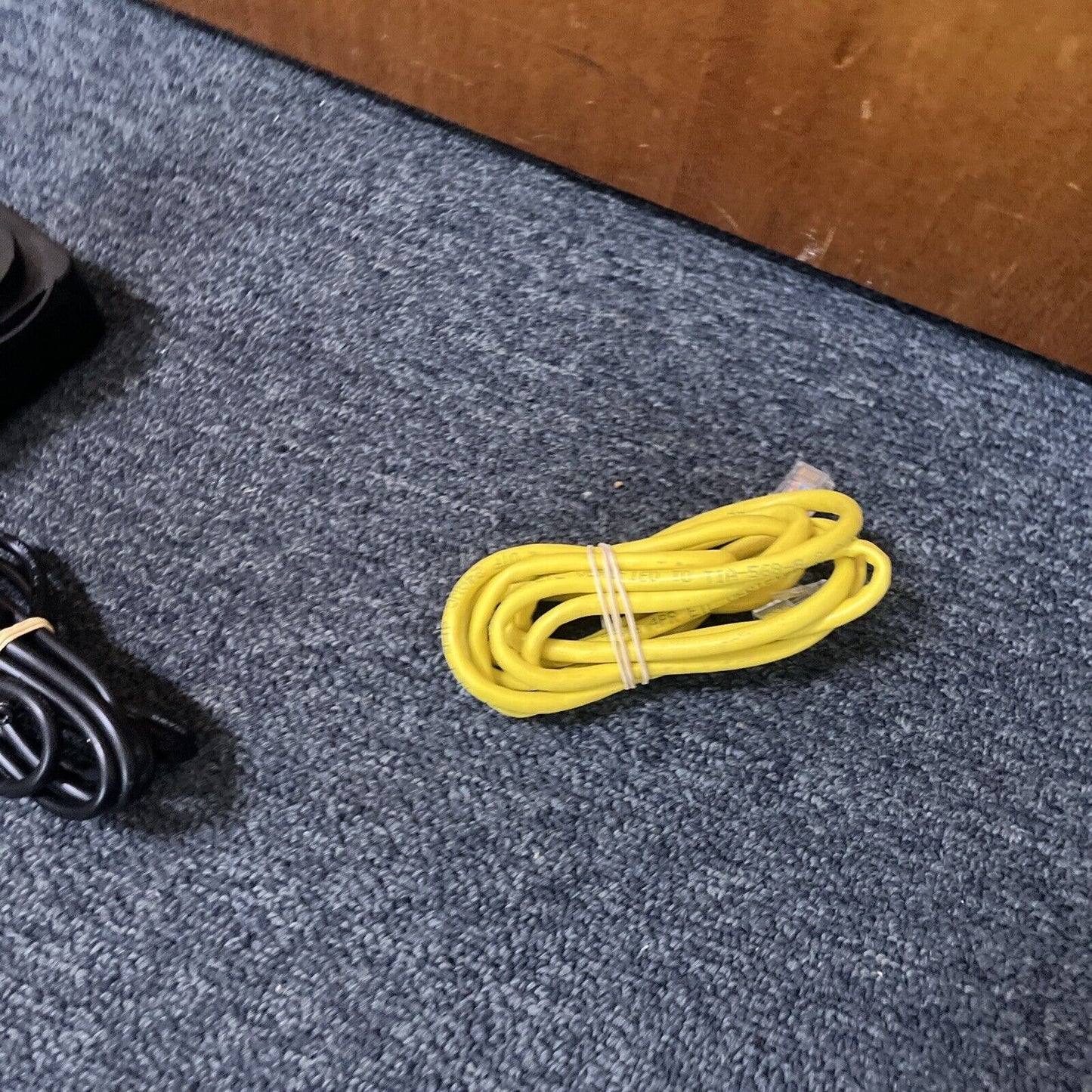 Huawei B818-263 4G Modem Wireless Router *Optus Locked*