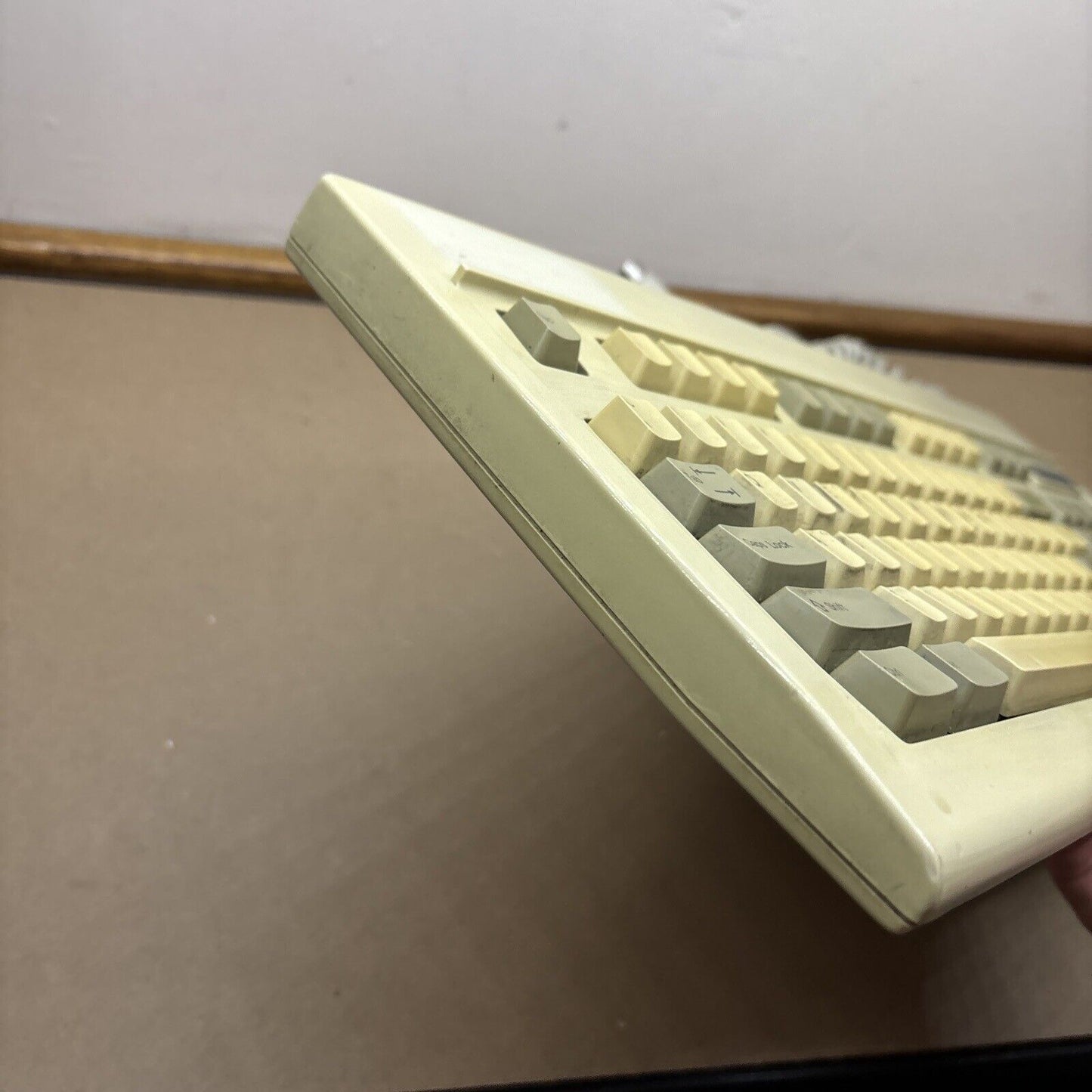 Vintage NEC APC-H4100E Mechanical Keyboard 5-Pin DIN