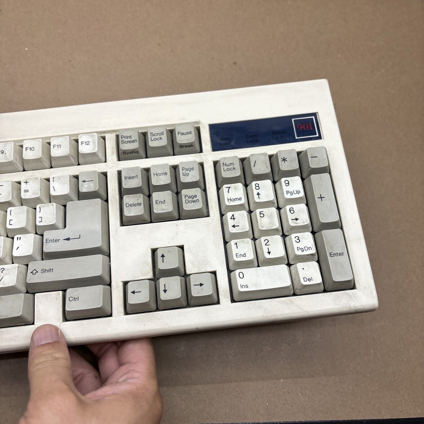 Vintage 901 Keyboard 5-Pin DIN