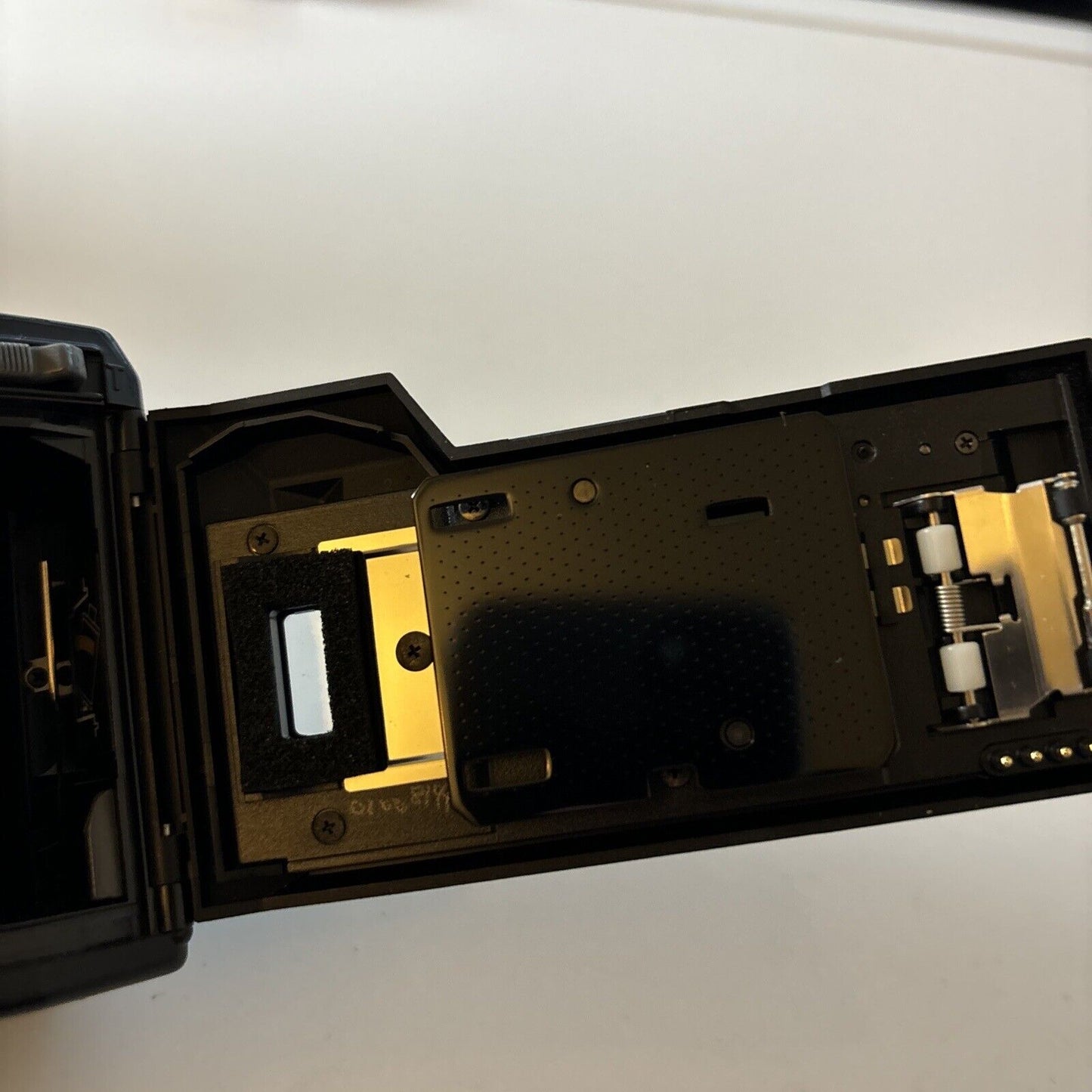 Pentax Zoom-70 Date Film Camera *Does Not Work - Lens Can't Retract*