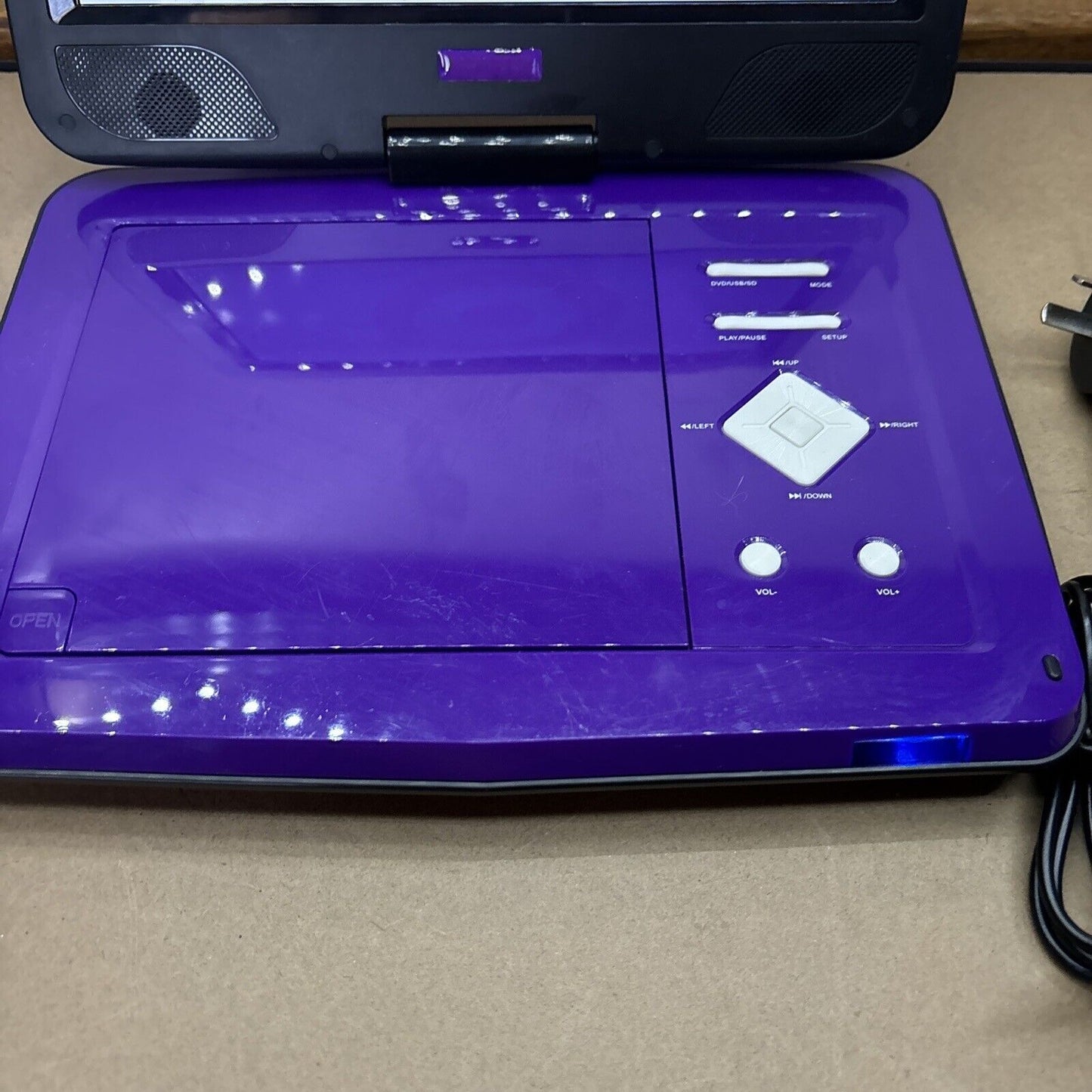 Target 10.1" Portable DVD Player PDVD-1003 Region 4